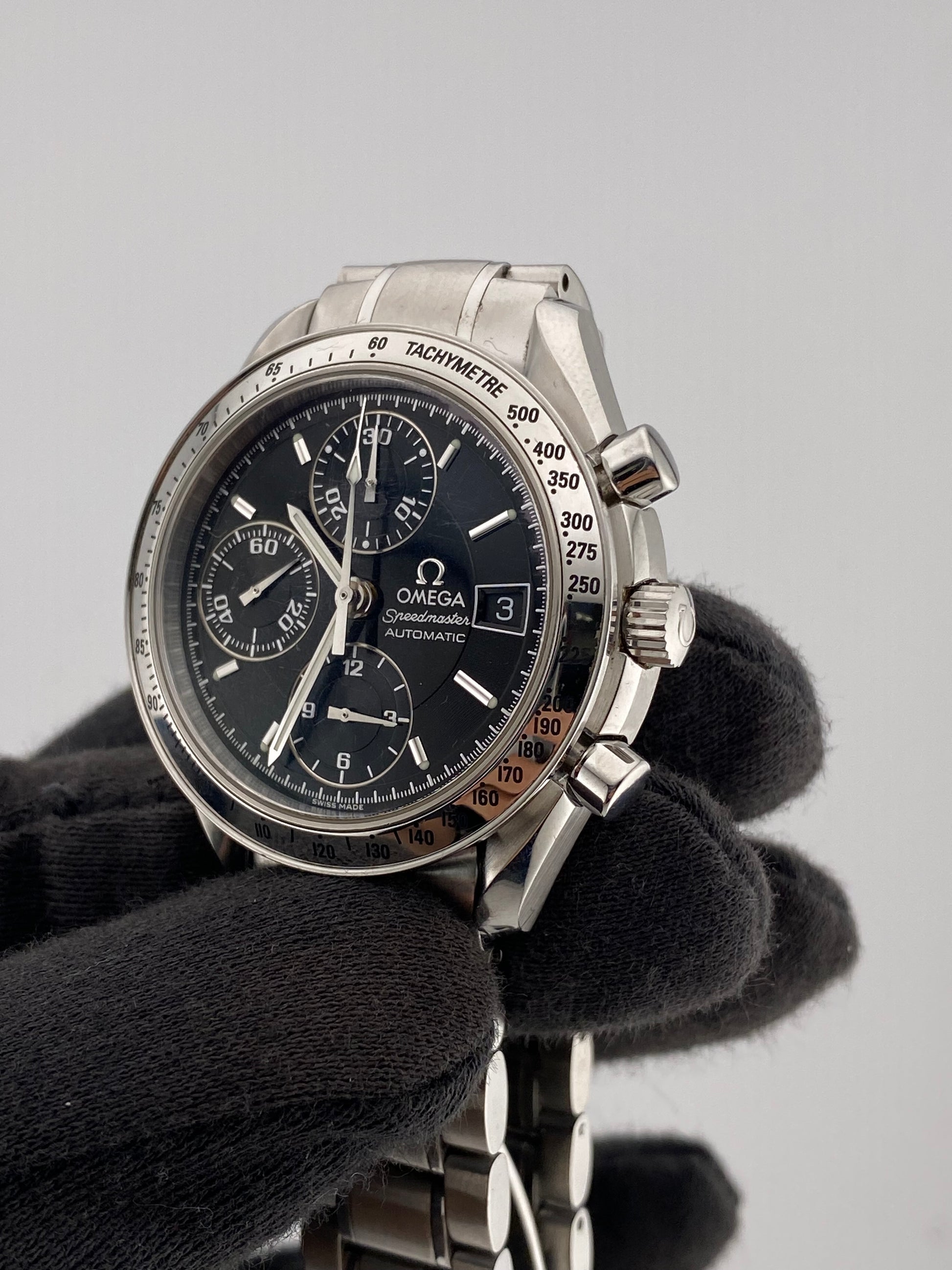 Omega Speedmaster Black Dial on Bracelet Ref. 3513.50.00 — view 3