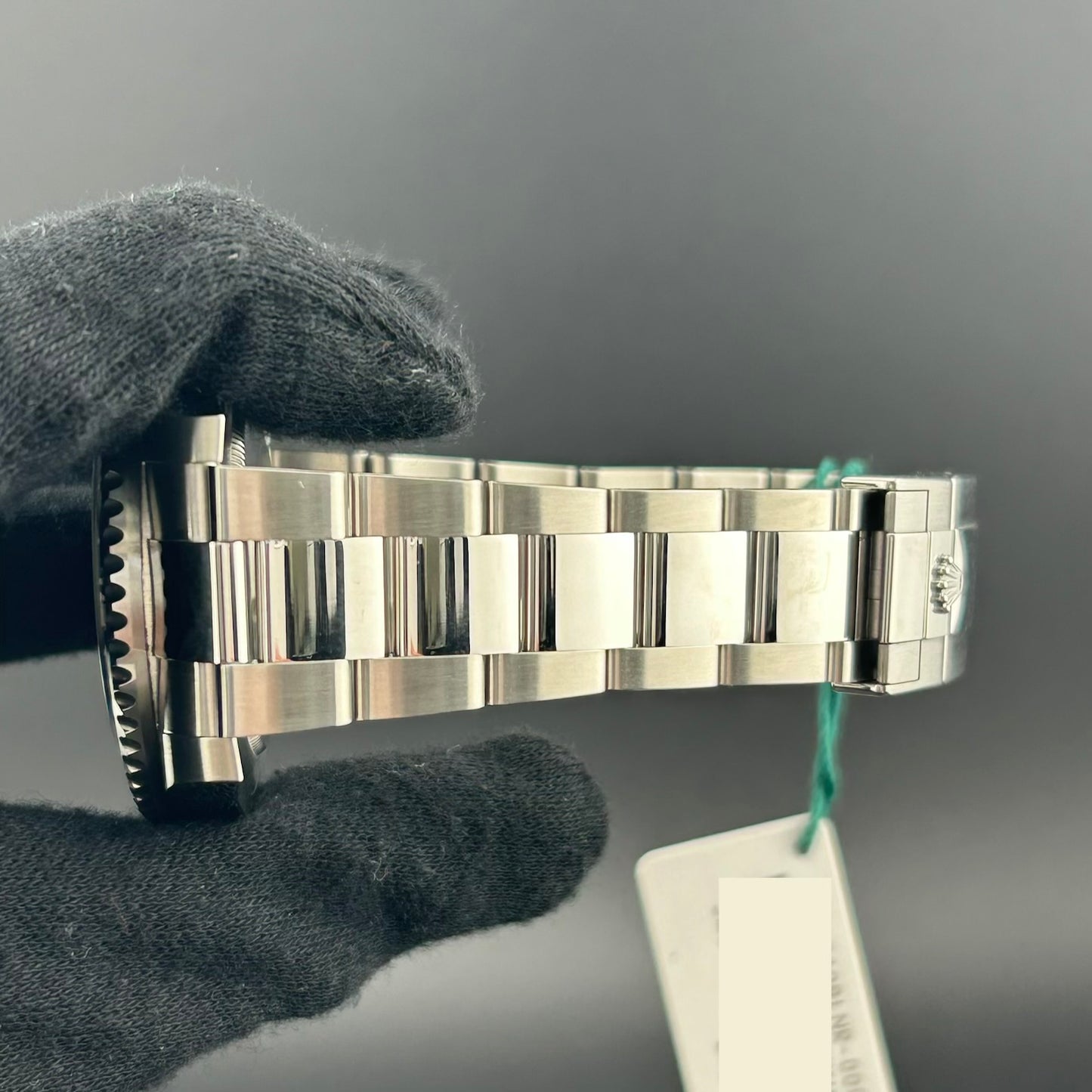 Rolex GMT-Master II Black Dial on Oyster Ref. 126710BLNR Card 2022 — view 5