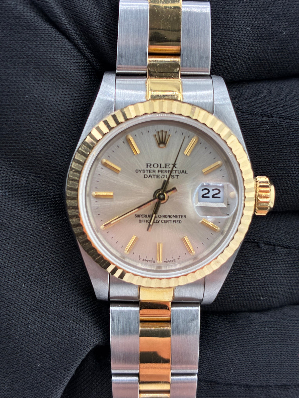 Rolex Lady-Datejust Champagne/Gold Stick Dial on Oyster Bracelet Ref. 69173 1989 — view 2