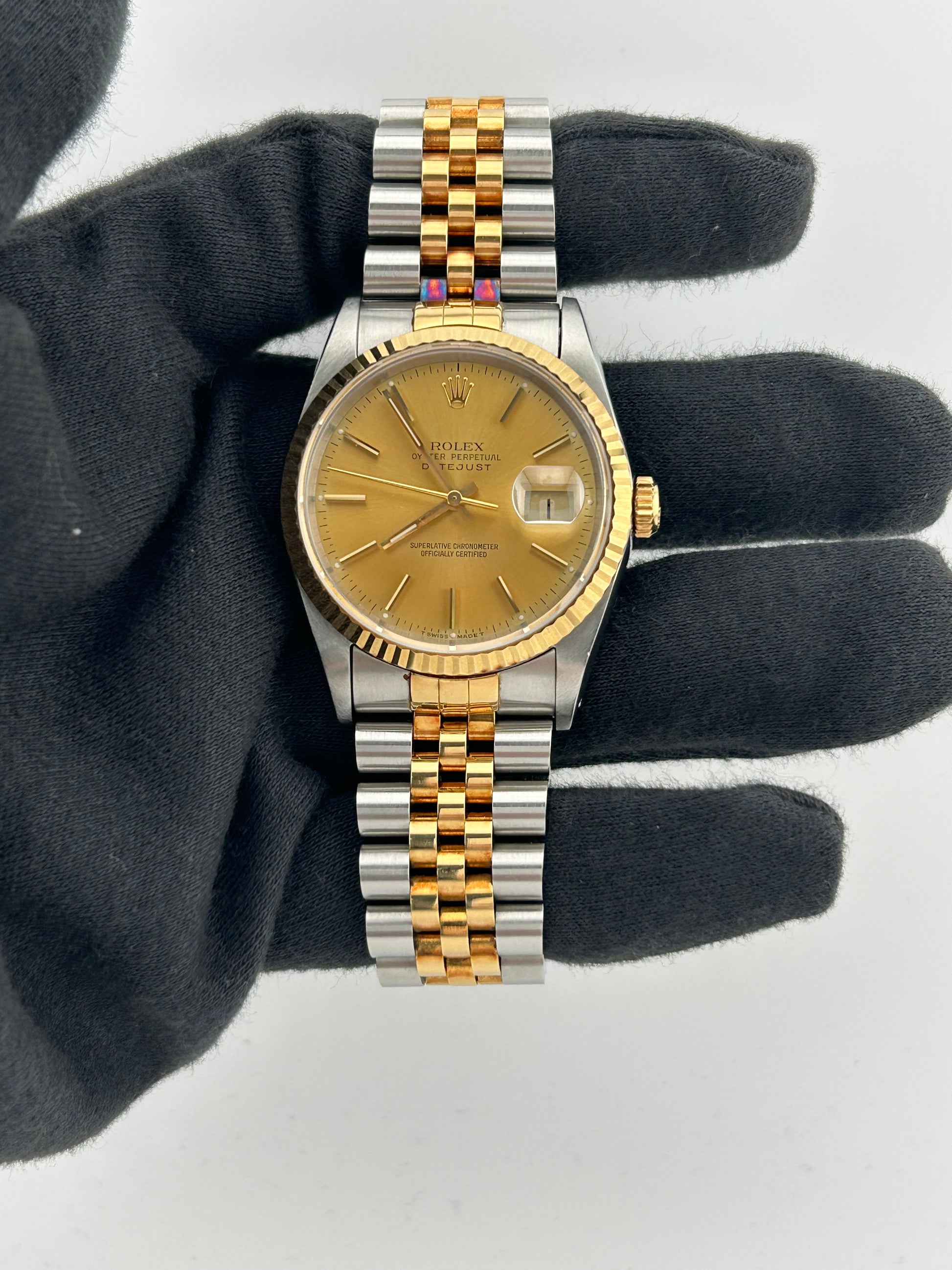 Rolex Datejust Champagne Stick Dial on D Link Jubilee Ref. 16233 Papers 1994 — view 2