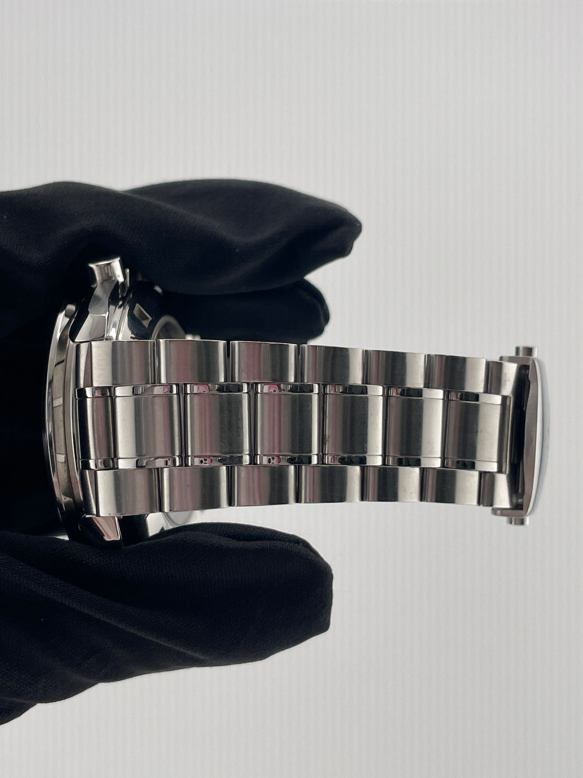 Omega Speedmaster Professional Moonwatch Black Dial on Stainless Steel Bracelet Ref. 3576.5 — view 6