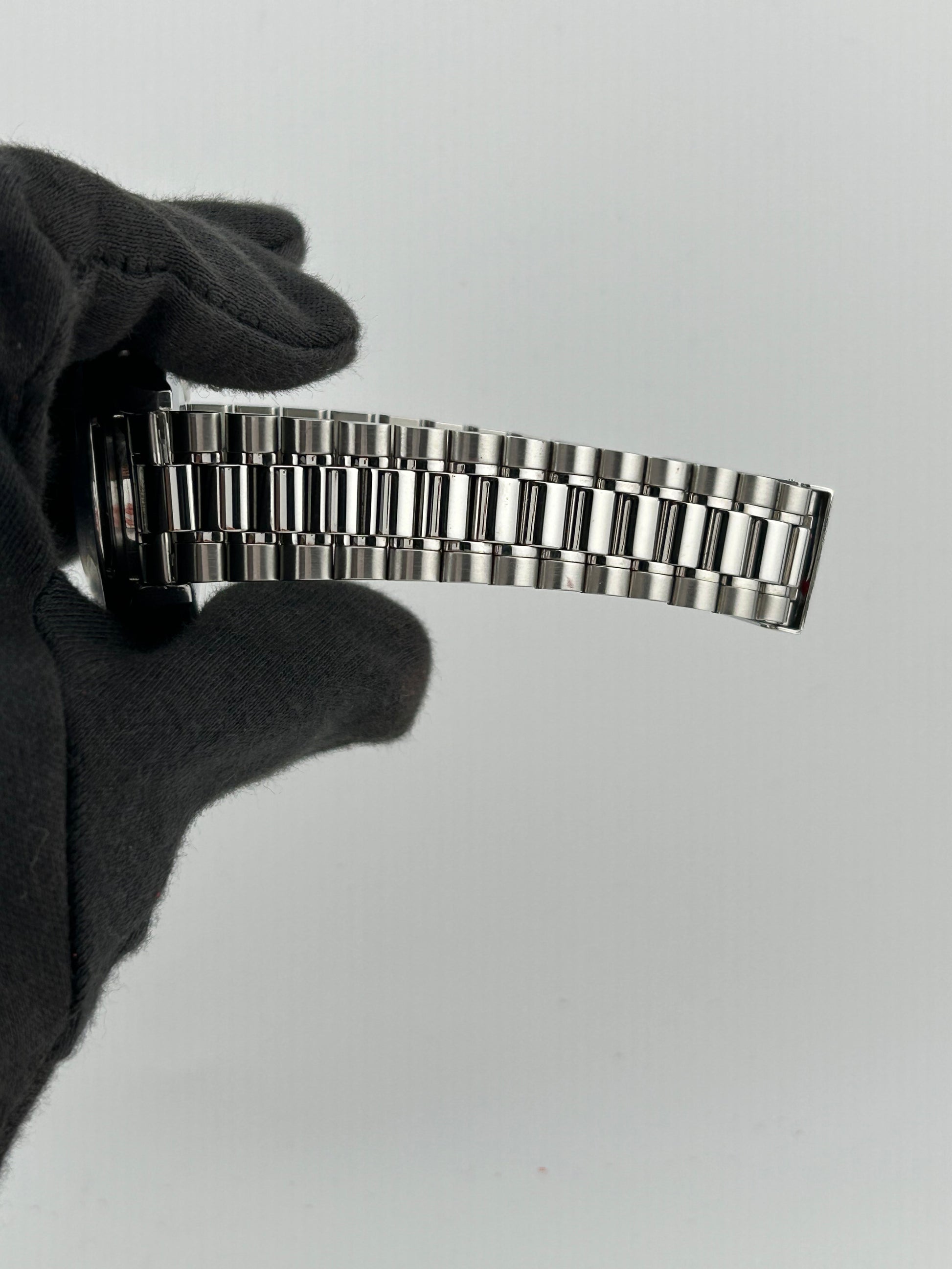 Omega Speedmaster Reduced Black Index Dial on Stainless Steel Bracelet Ref. 3510.50 Complete 2016 — view 5