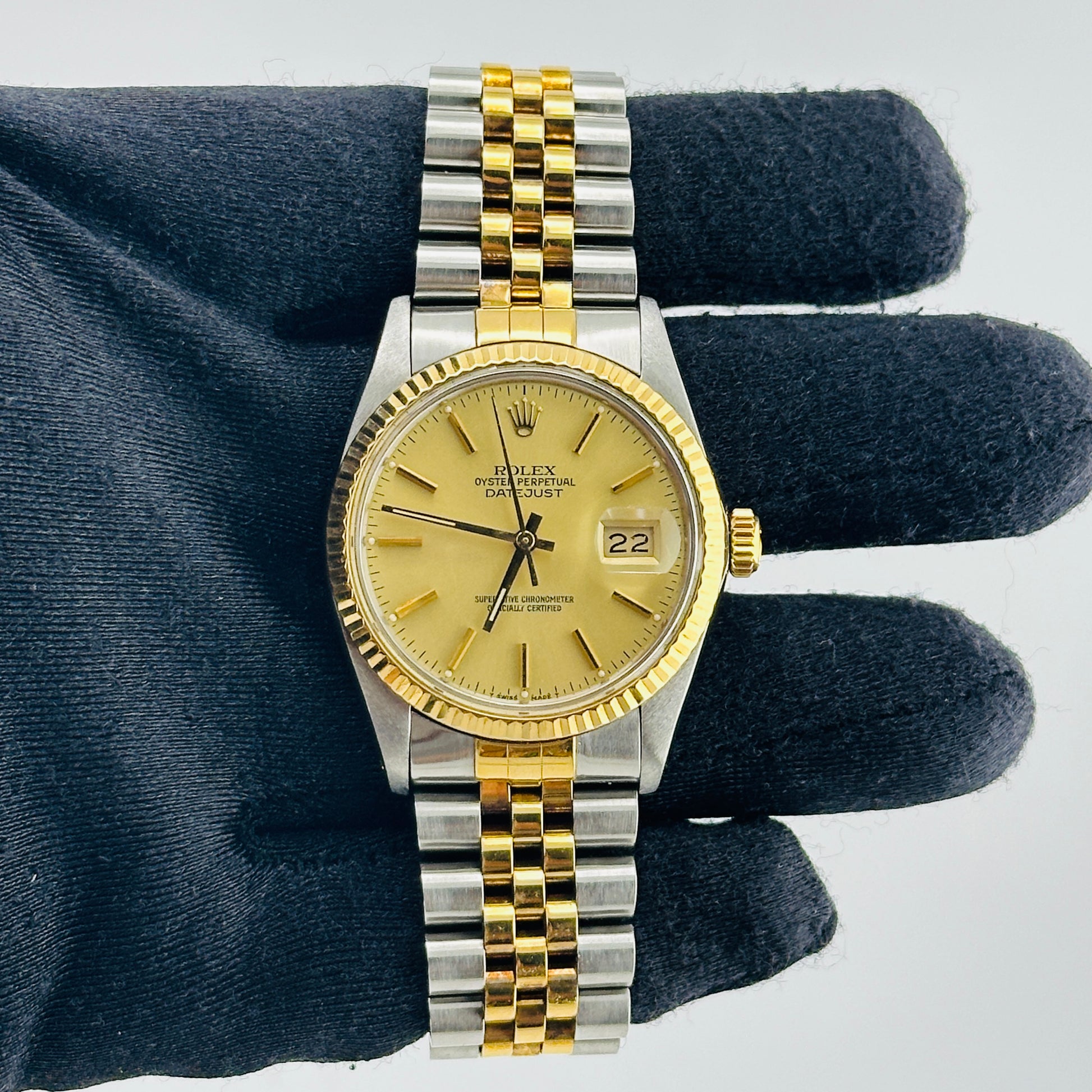 Rolex Datejust Champagne Stick Dial on D Link Jubilee Bracelet Ref. 16013 1987 — view 2
