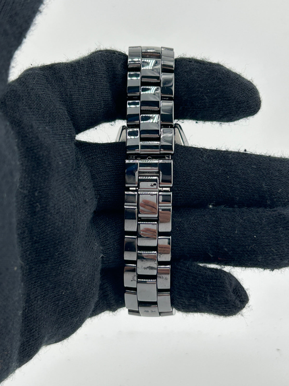 Chanel J12 Black With Factory Diamonds Dial on Bracelet Ref. H1625 Complete 2005 — view 3