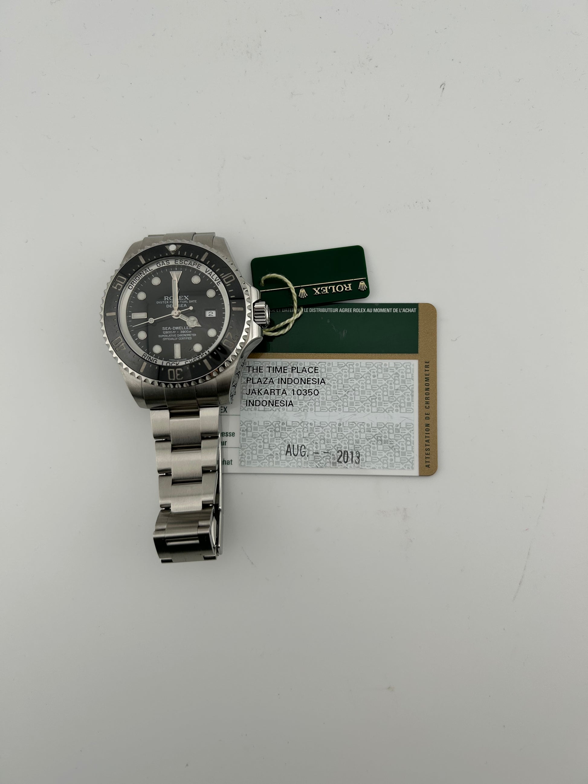 Rolex Sea-Dweller Deepsea Black Dial on Oyster Bracelet Ref. 116660 Card 2013 — view 6