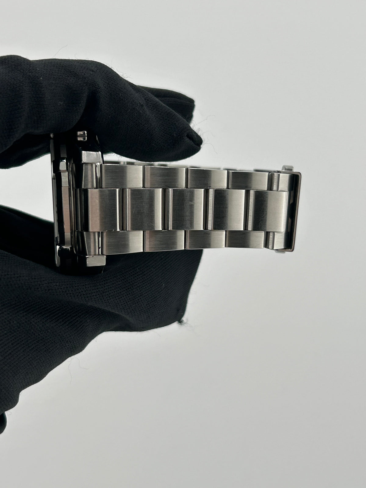 Tag Heuer Aquaracer Black Dial on Stainless Steel Bracelet Ref. WAY111Z.BA0928 Complete 2016 — view 5
