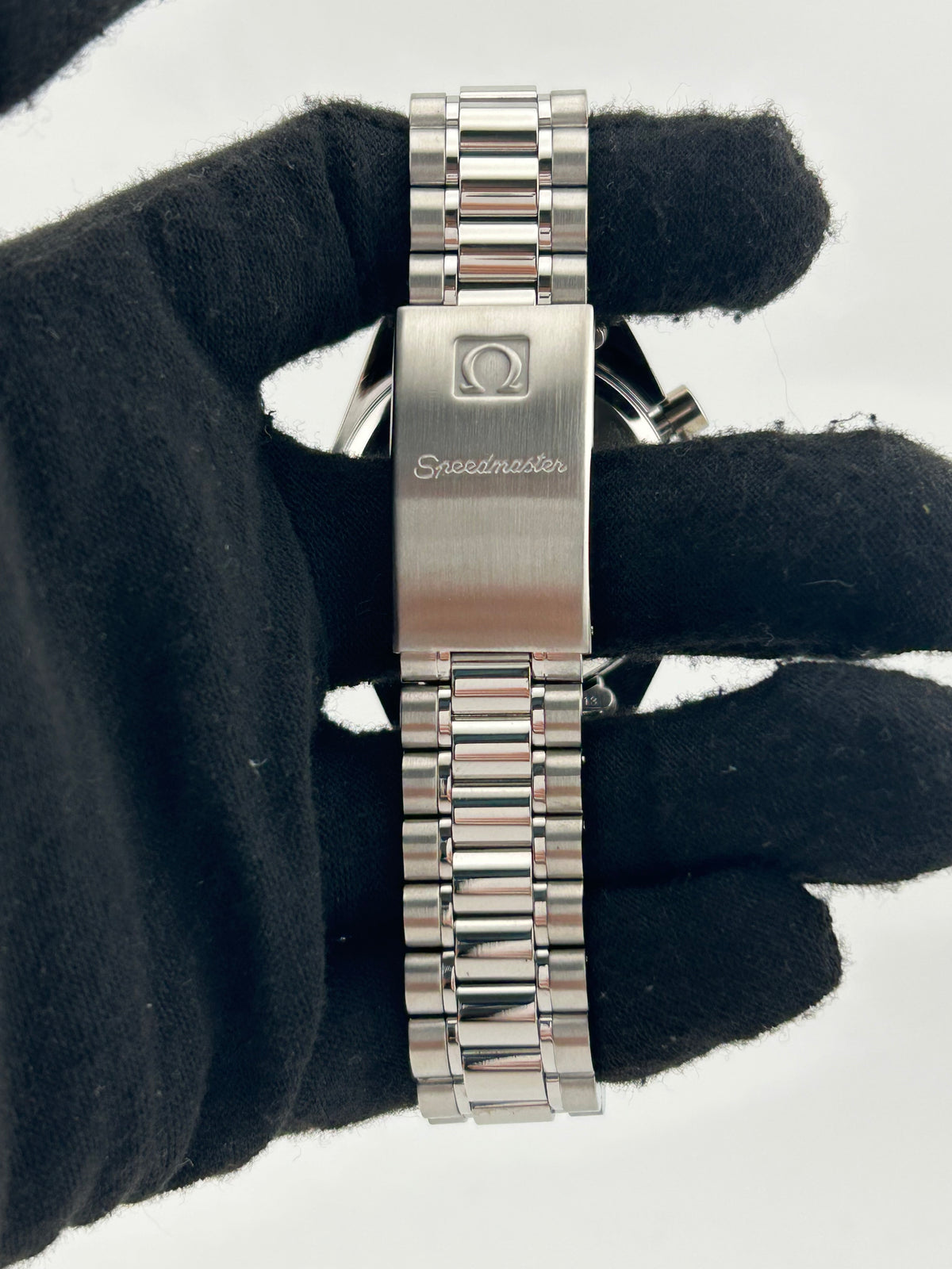 Omega Speedmaster Day Date Blue Dial on Stainless Steel Bracelet Ref. 3521.80.00 Card 1995 — view 4