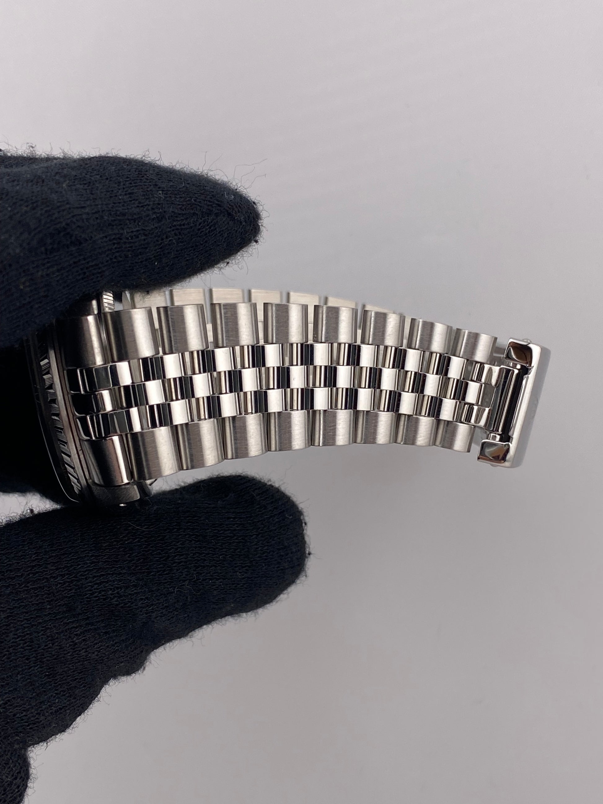 Rolex Datejust Silver Stick Dial on Jubilee Ref. 16030 1983 — view 5
