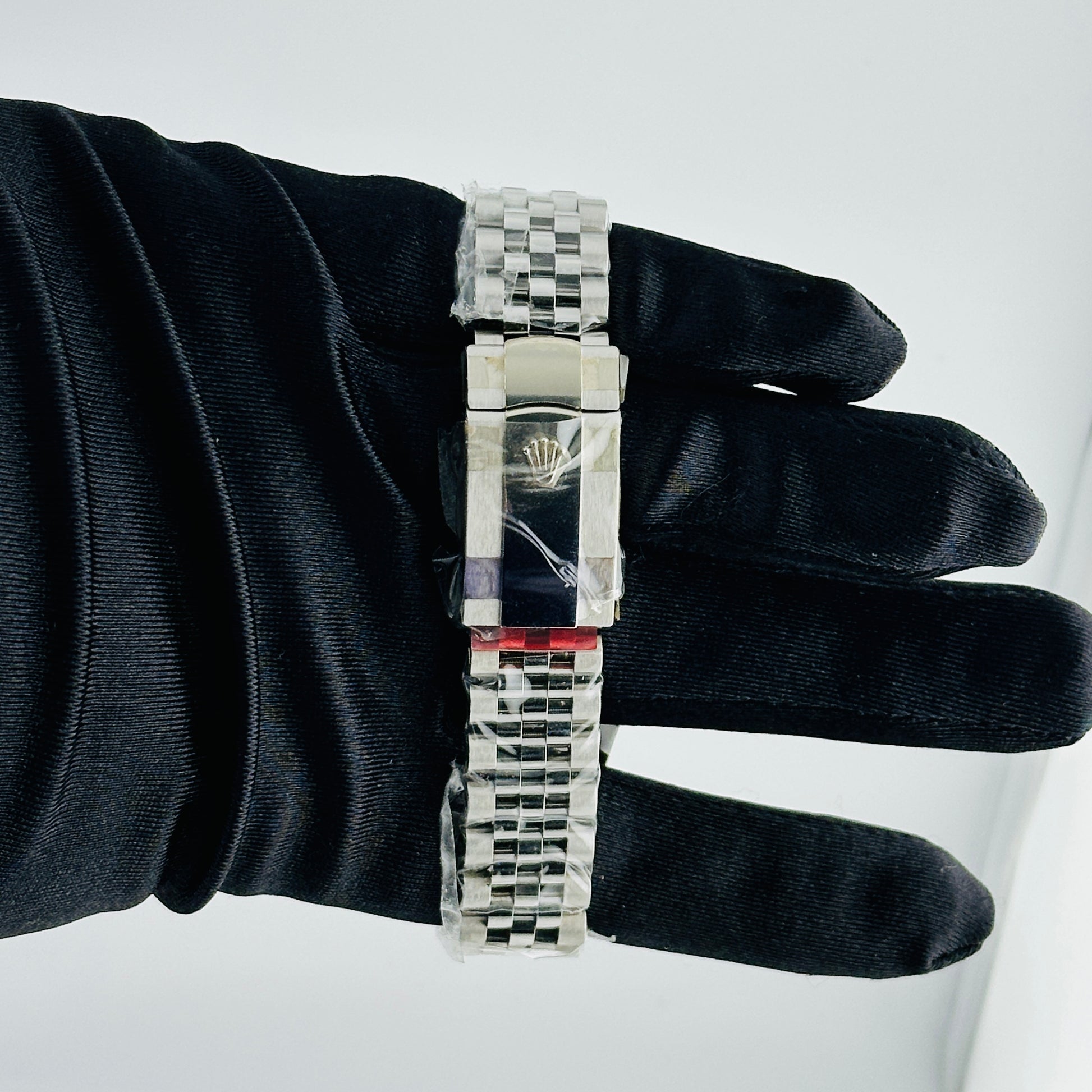 Rolex Datejust Blue Index Dial on Jubilee Ref. 126300 Card 2019 — view 3