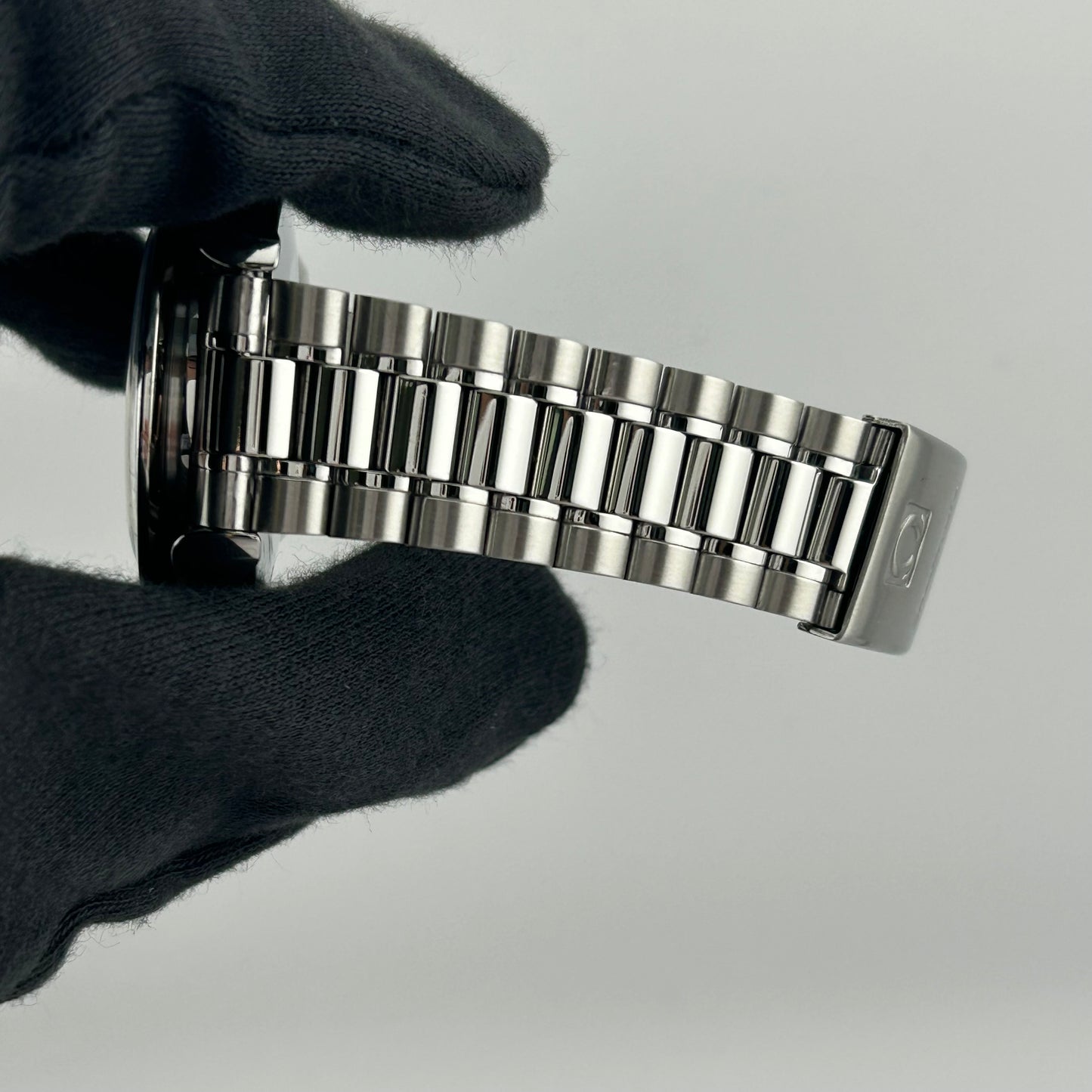Omega Speedmaster Reduced Black Dial on Stainless Steel Ref. 3510.5 — view 5