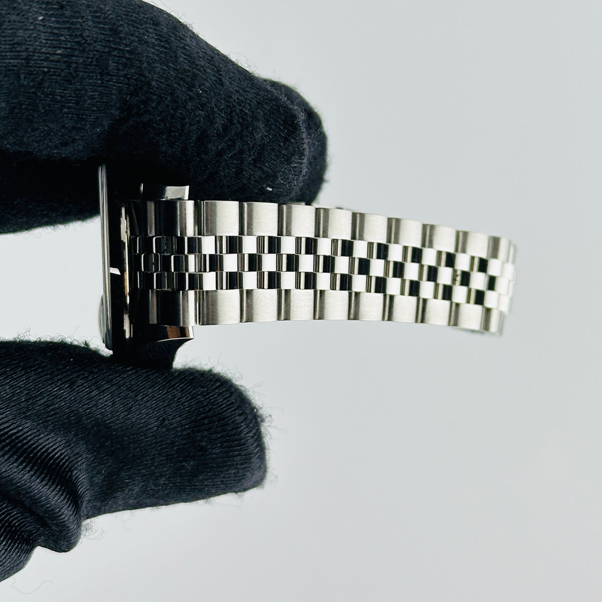 Rolex Datejust Lady Rhodium Diamond Dial on Jubilee Ref. 279174 Card 2019 — view 5
