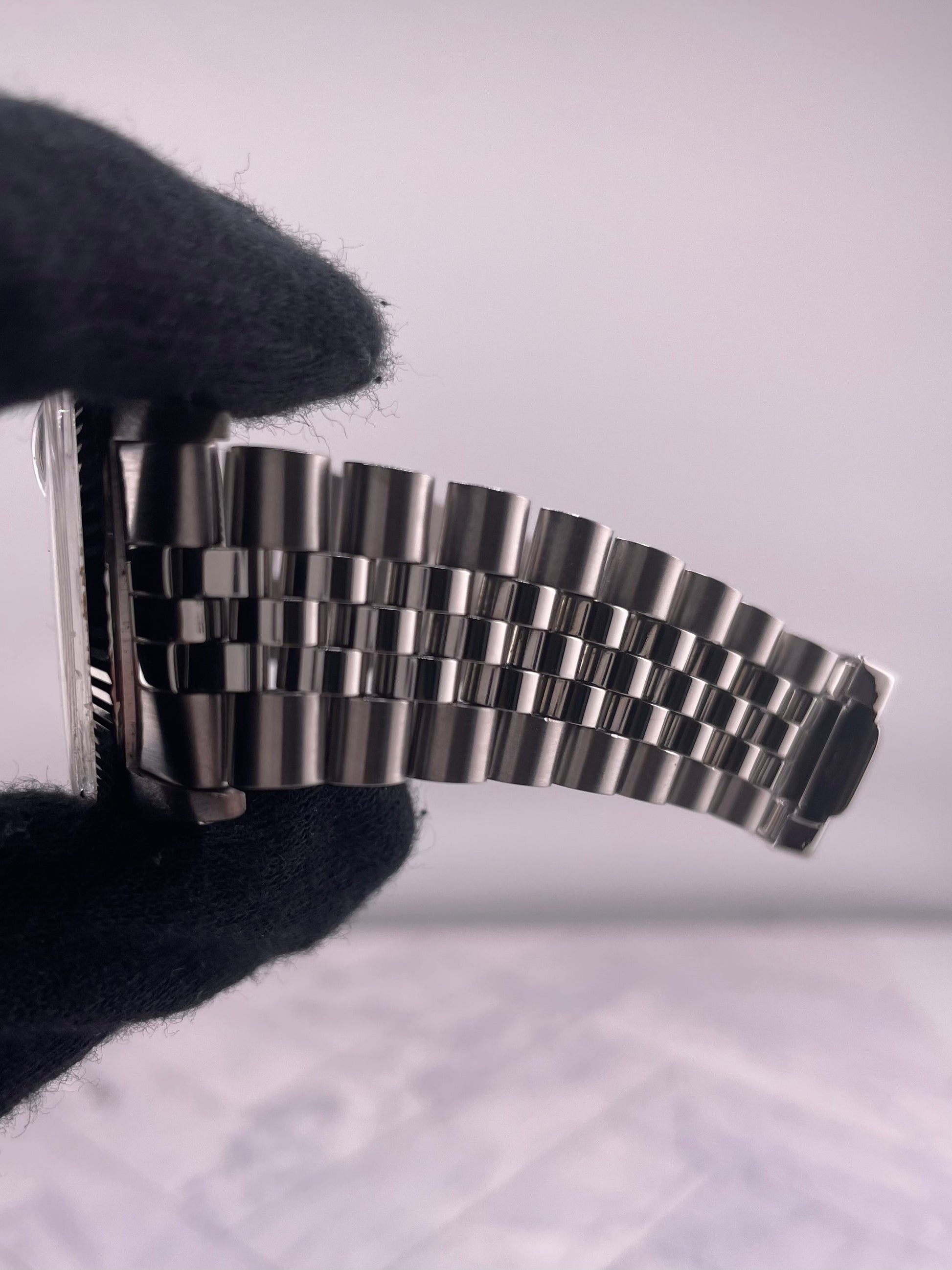 Rolex Datejust Silver Dial on D Link Jubilee Bracelet Ref. 16014 1979 — view 5