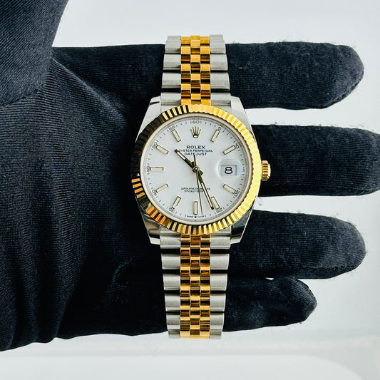Rolex Datejust White Index Dial on D Link Jubilee Ref. 126333 Card 2023 — view 2