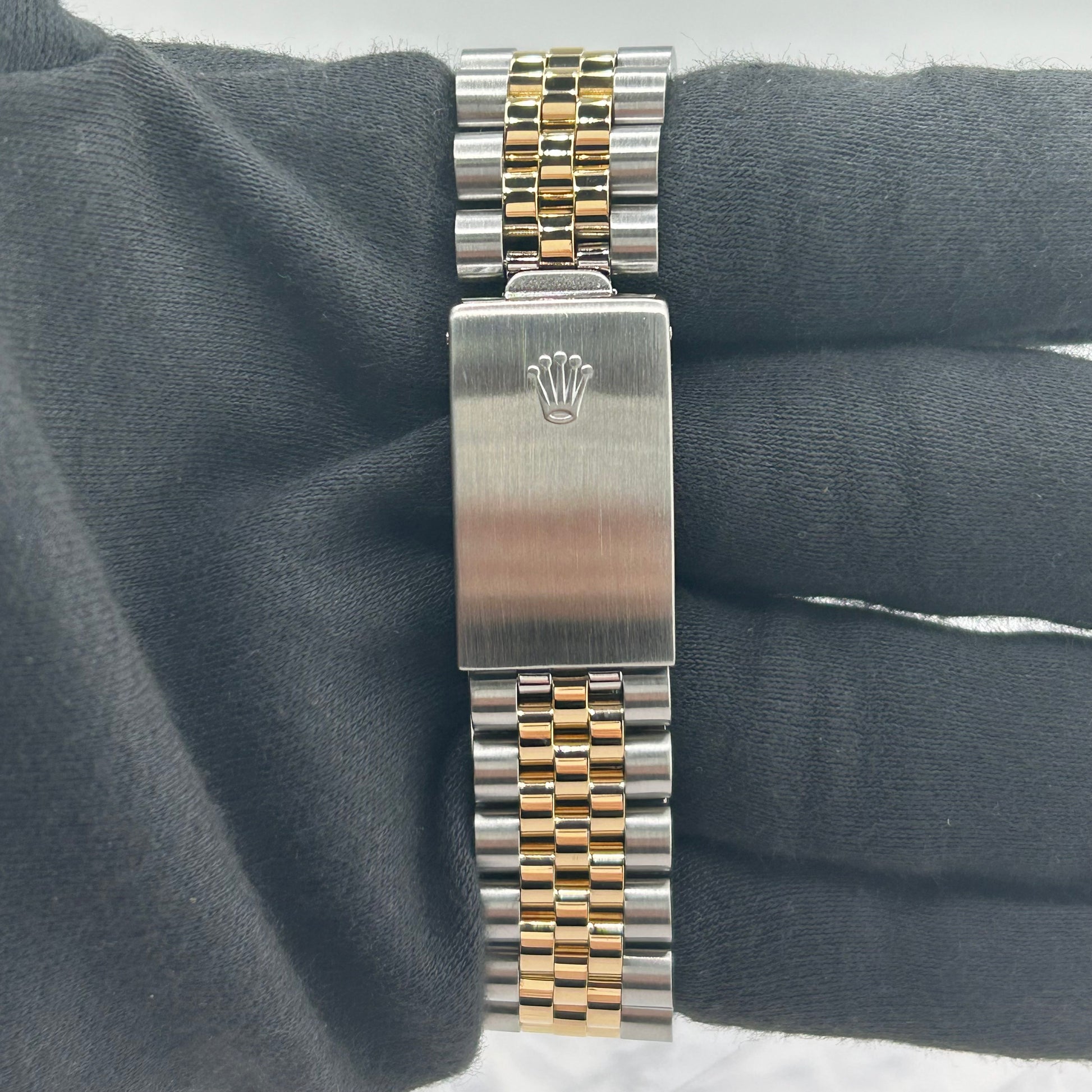 Rolex Datejust Champagne Stick Dial on D Link Jubilee Bracelet Ref. 16013 1985 — view 4