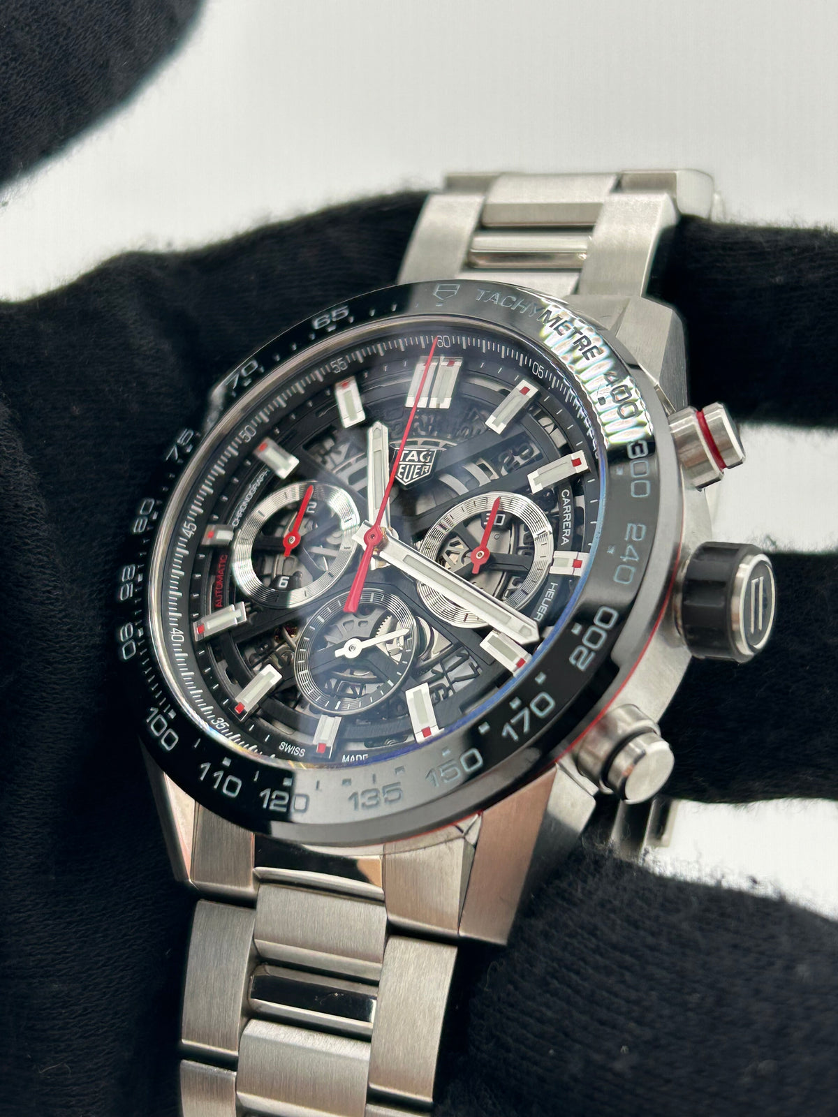 Tag Heuer Carrera Black Dial on Stainless Steel Bracelet Ref. CBG2A10 — view 3