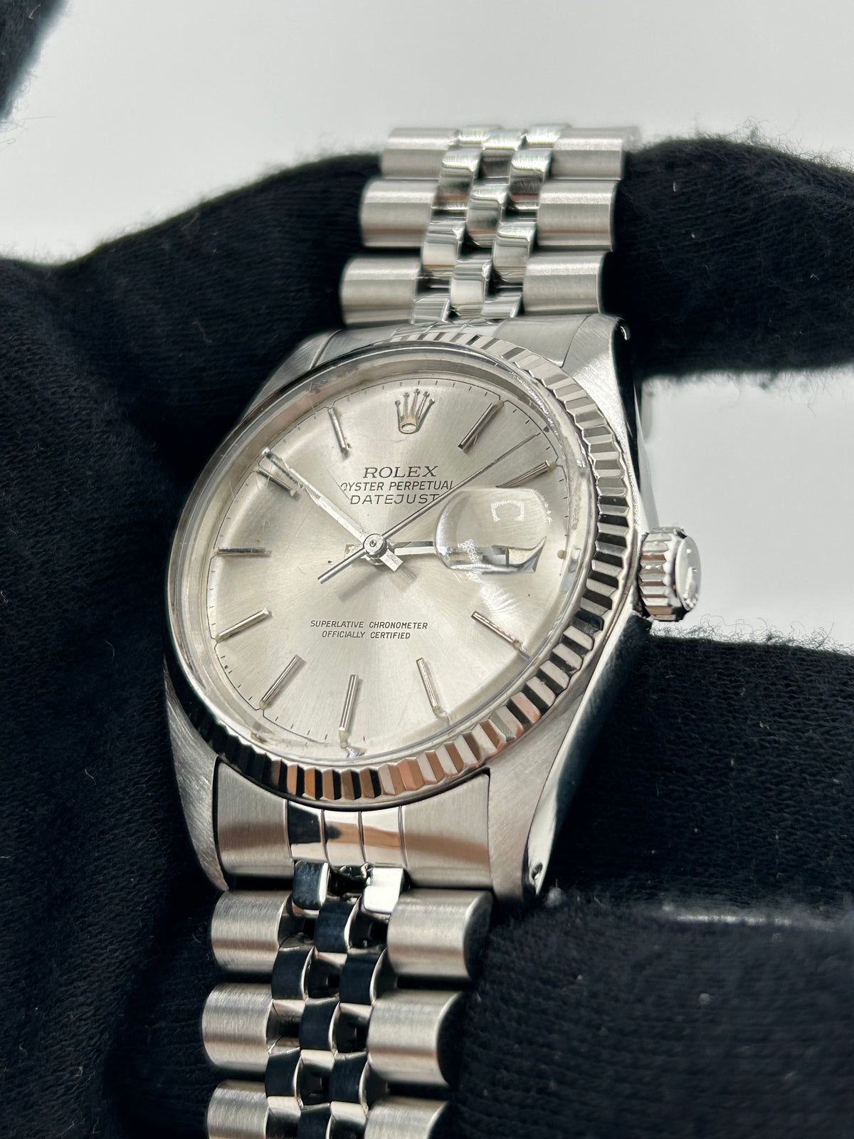 Rolex Datejust 36 Silver Stick Dial on Jubilee D Link Bracelet Ref. 16014 1985 — view 3