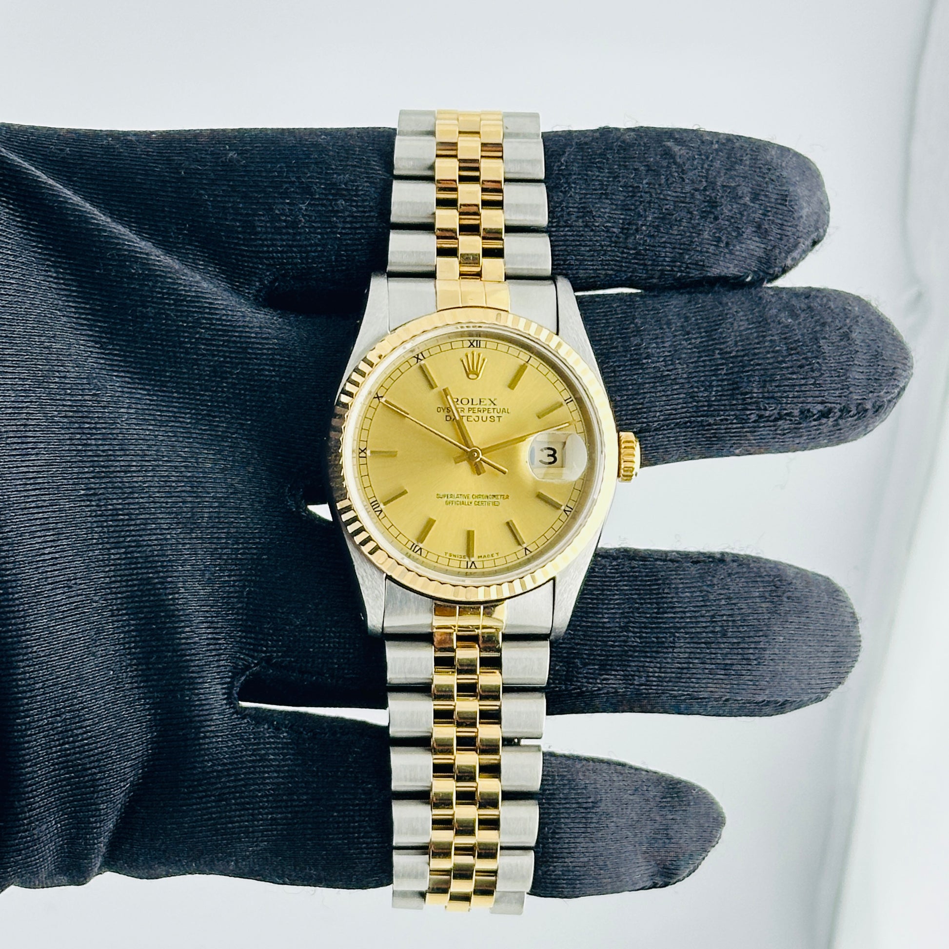 Rolex Datejust Champagne Stick Dial on D Link Jubilee Bracelet Ref. 16233 1991 — view 2