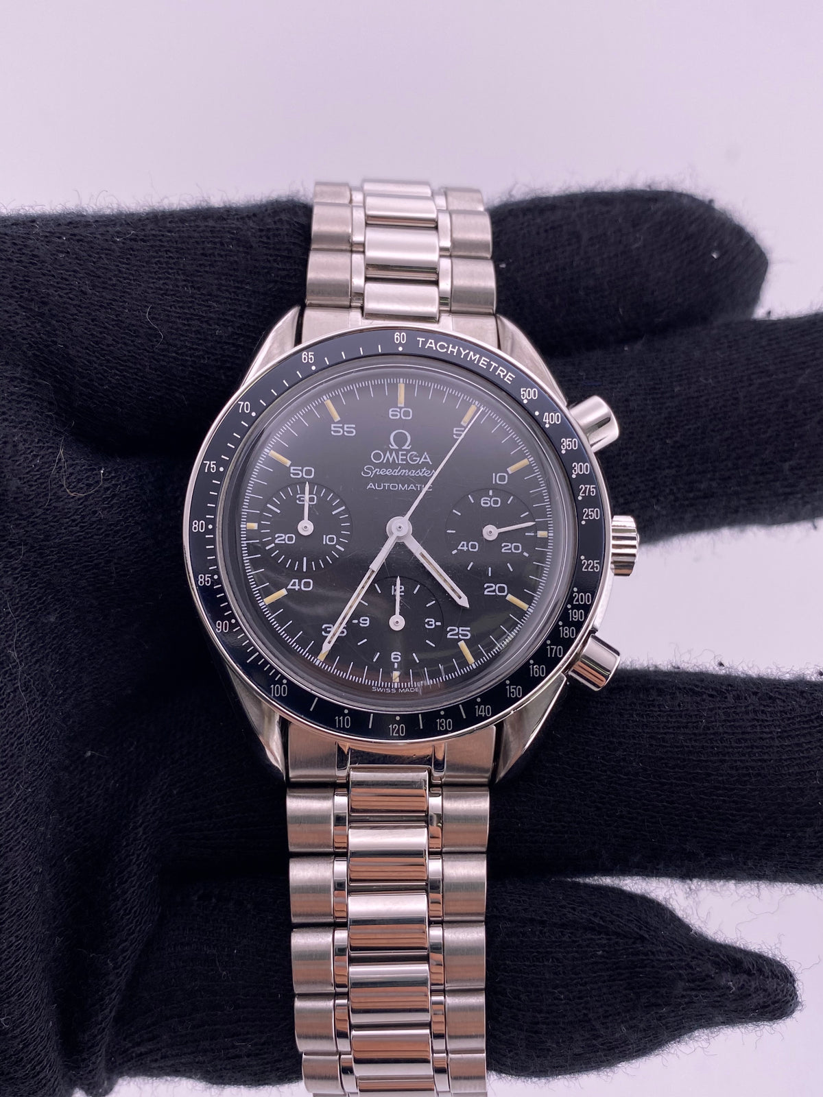 Omega Speedmaster Reduced Black Dial on Stainless Steel Ref. 3510.5 — view 2
