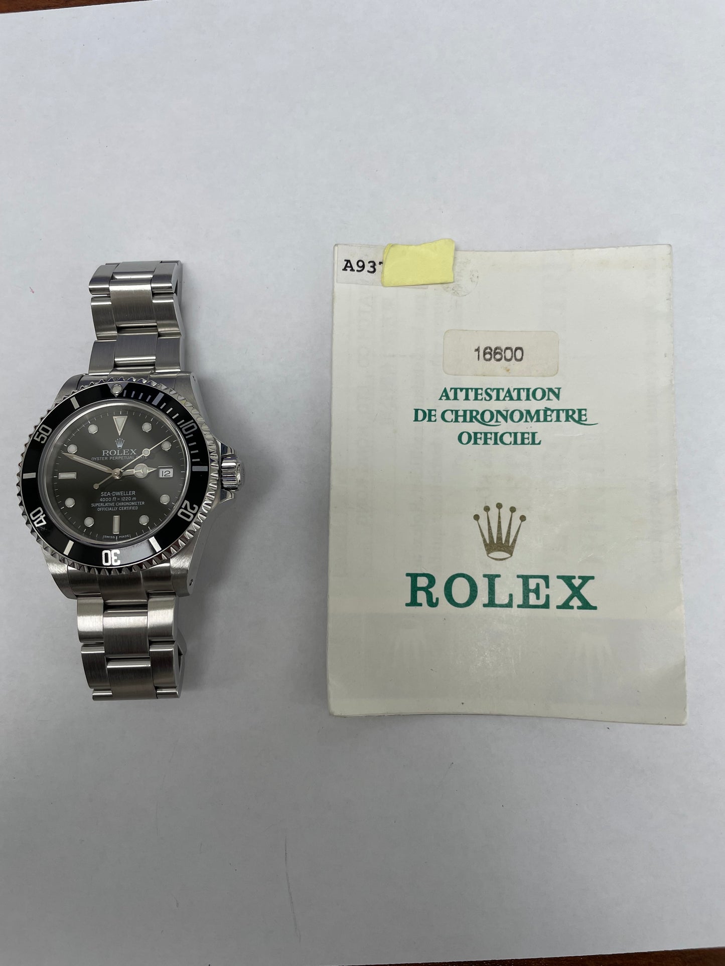 Rolex Sea-Dweller Black Dial on Oyster Ref. 16600 Papers 2000 — view 5