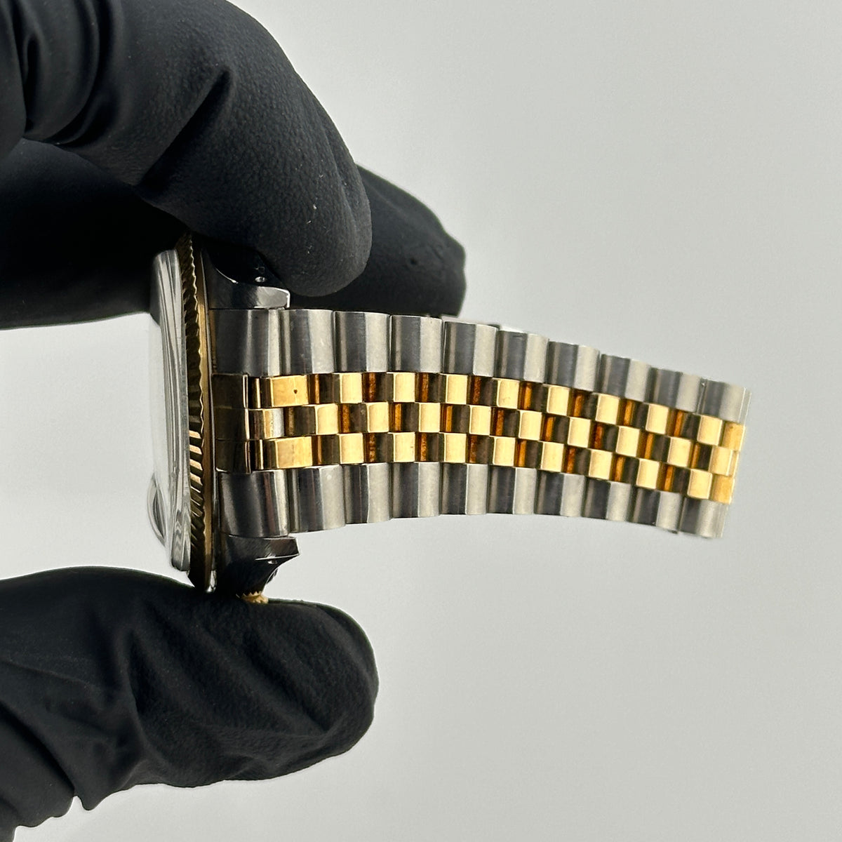 Rolex Datejust Champagne Stick Dial on D Link Jubilee Bracelet Ref. 16013 Papers 1986 — view 5
