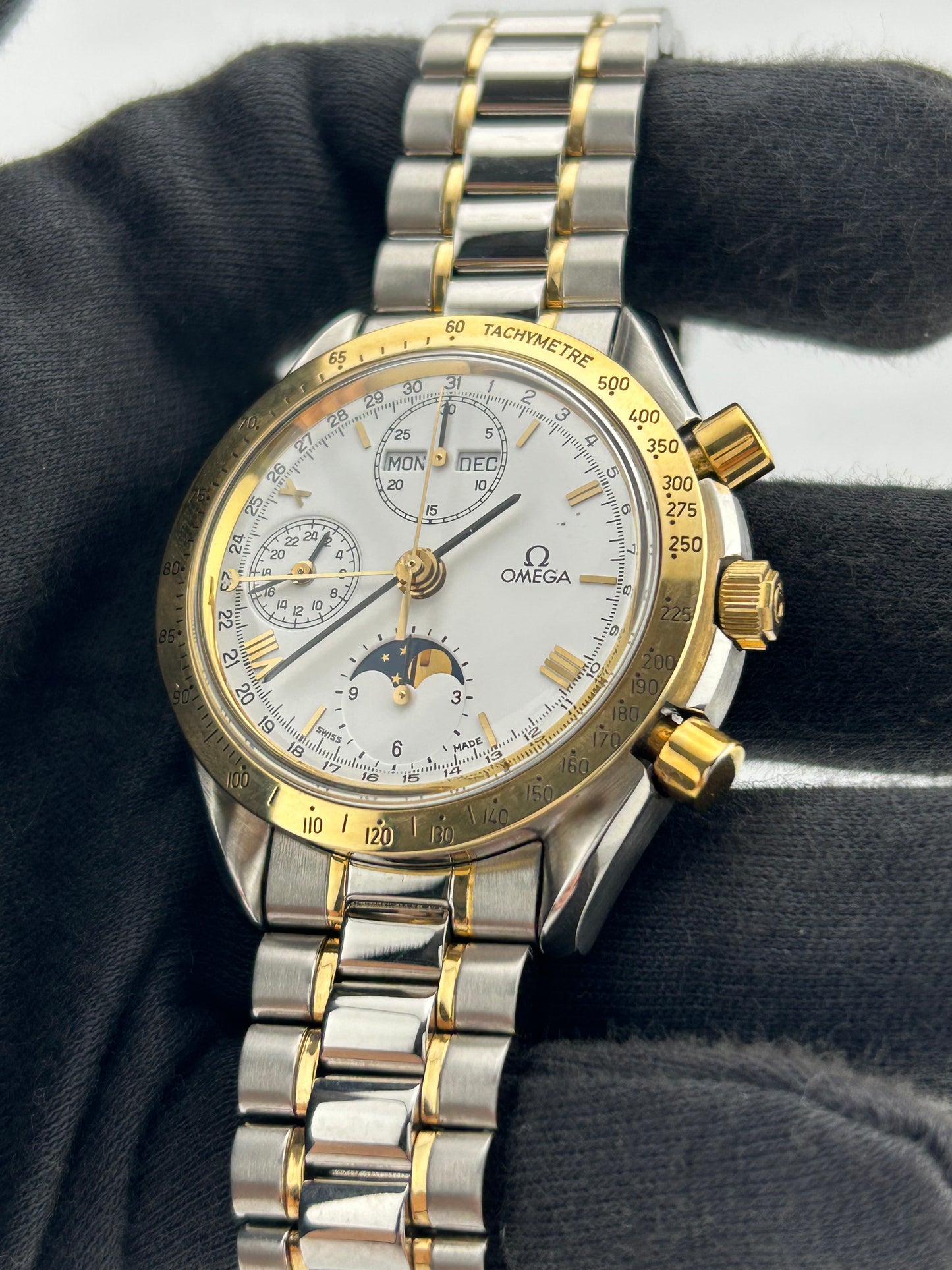 Omega Speedmaster Classic White Dial on 2 Tone Gold Plated Stainless Steel Bracelet Ref. 175.0034 — view 2