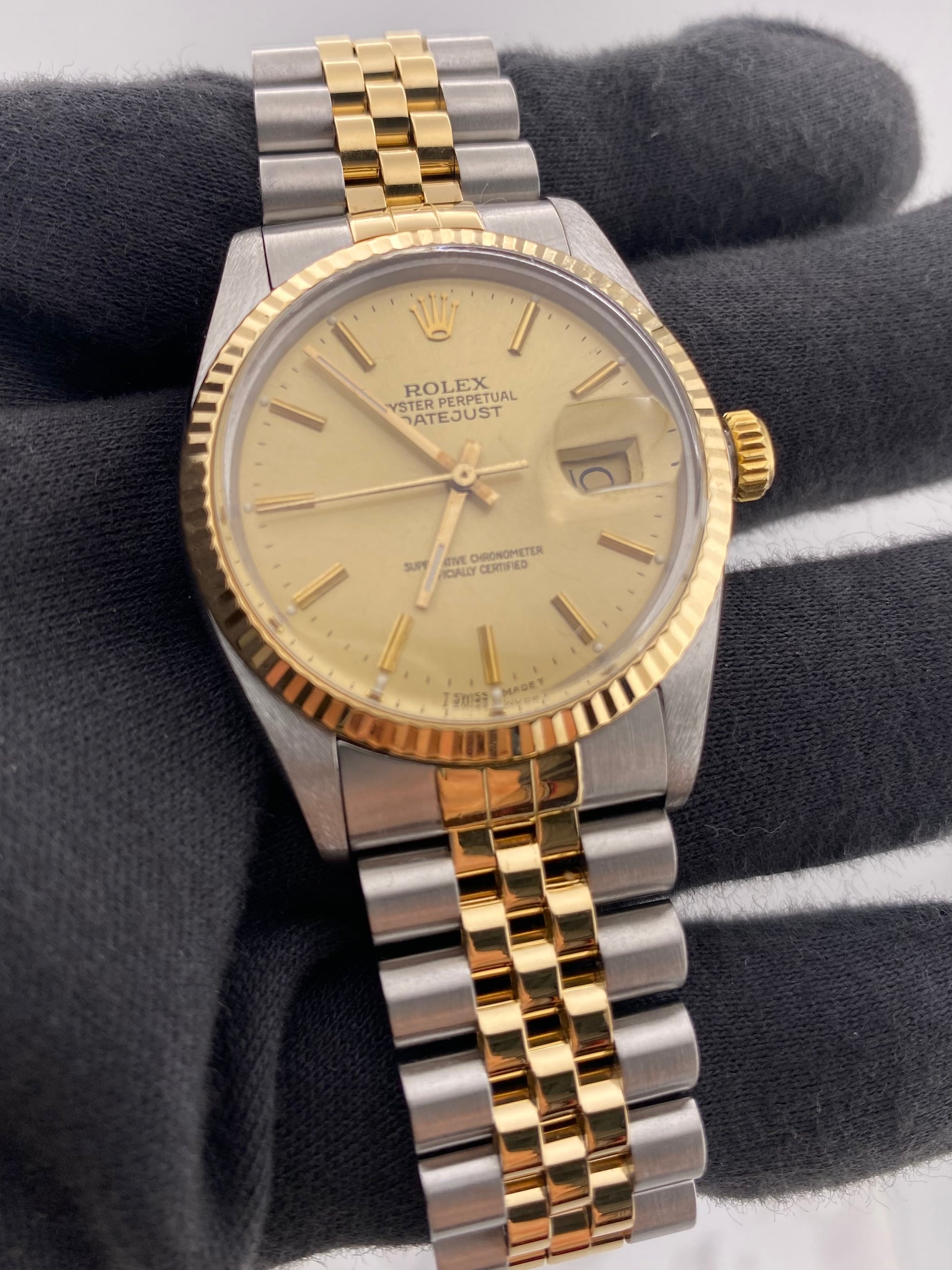 Rolex Datejust Champagne Stick Dial on D Link Jubilee Bracelet Ref. 16013 1986 — view 3