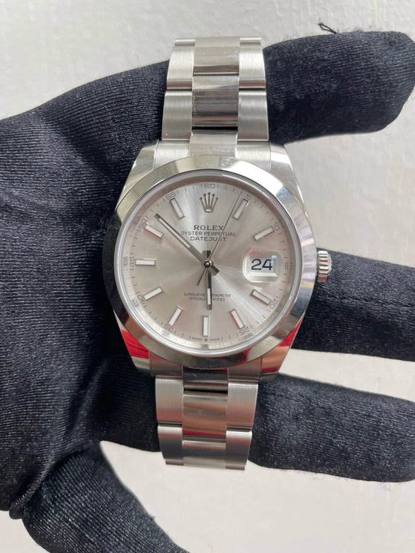 Rolex Datejust Silver Dial on Oyster Ref 126300 with New Style Card Green 2025