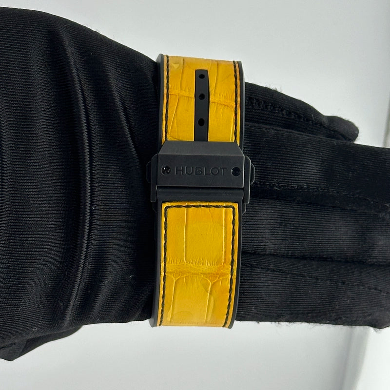 Hublot Spirit of Big Bang B/P Black With Green Markers Dial on Leather/Rubber Ref 601.CG.0190.LR with Card 2020