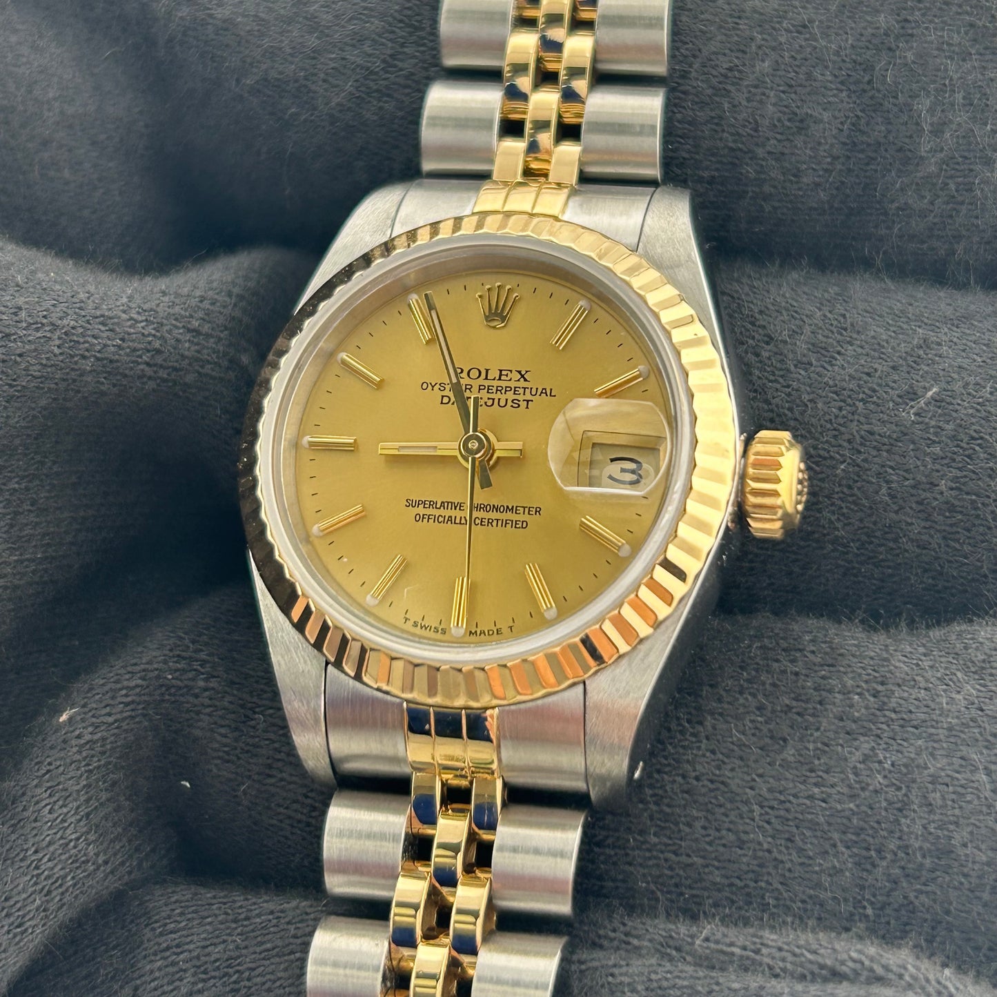 Rolex Datejust Lady Champagne Stick Dial on D Link Jubilee Ref. 69173 Papers — view 3