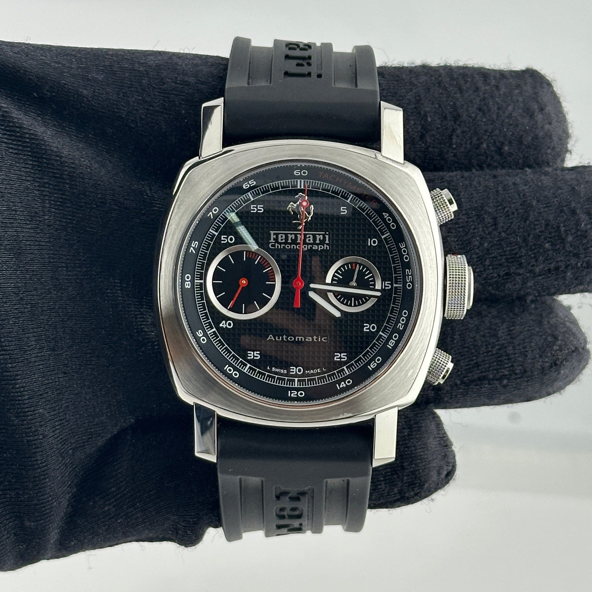 Panerai Ferrari GT Chronograph Black Dial on Rubber Strap Ref. F6656 Complete Open Date — view 3