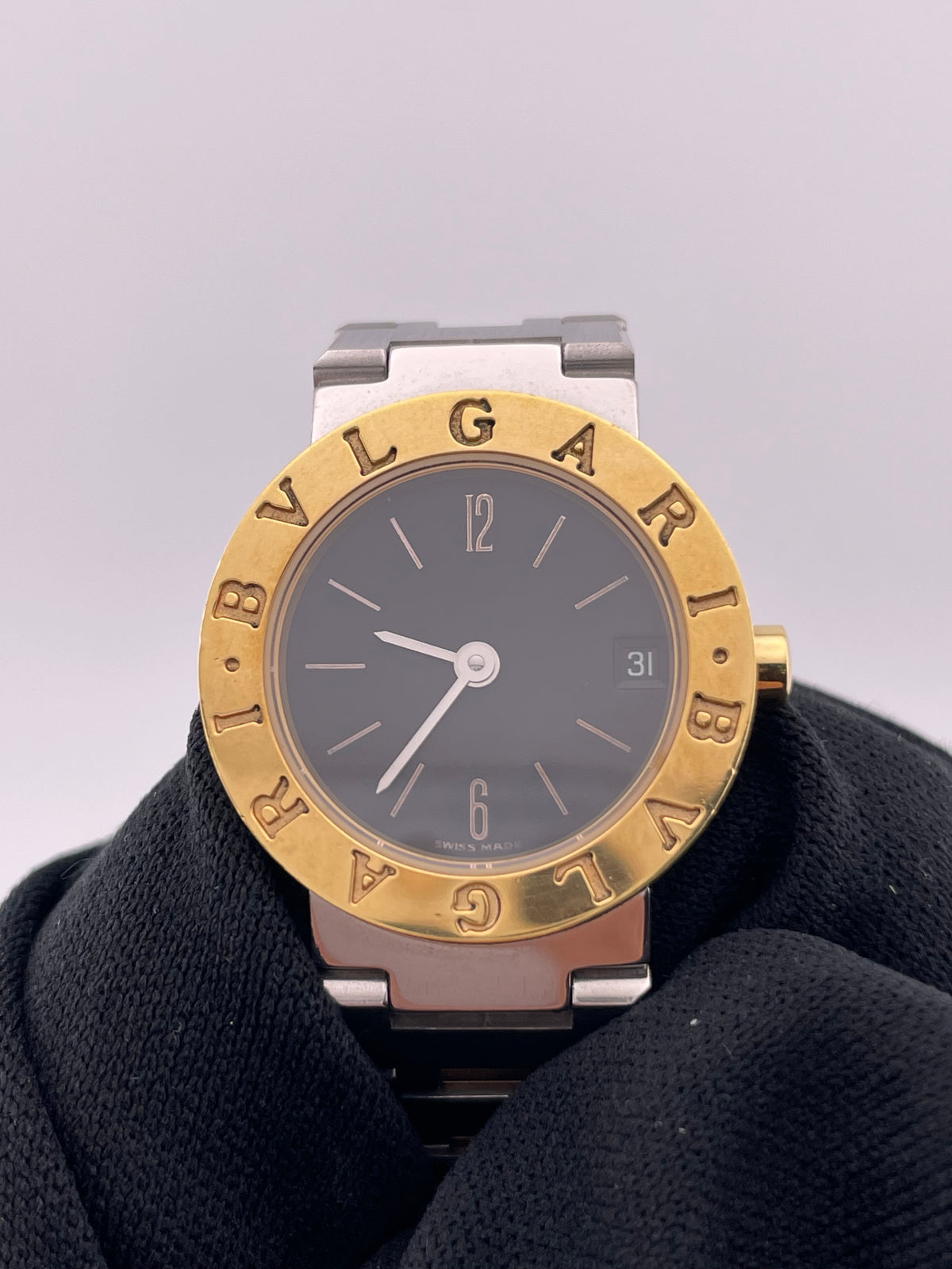 Bvlgari Bvlgari Black Dial on 2 Tone Yellow Gold / Stainless Steel Ref. BB23SG — view 3