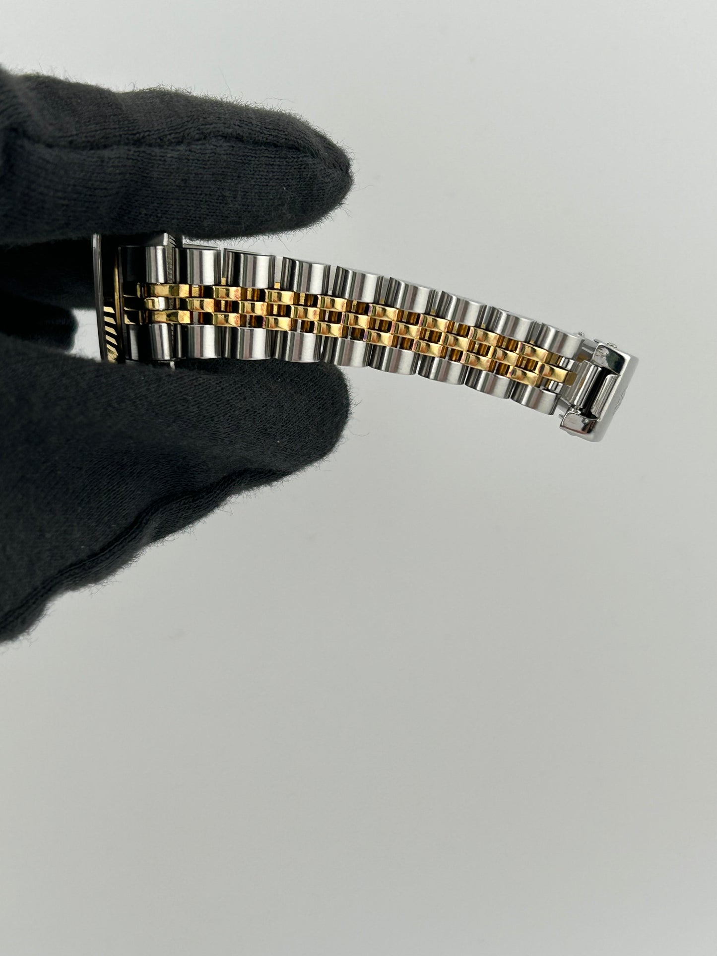 Rolex Datejust Lady Champagne Stick Dial on 2 Tone D Link Jubilee Ref. 69173 1986 — view 4