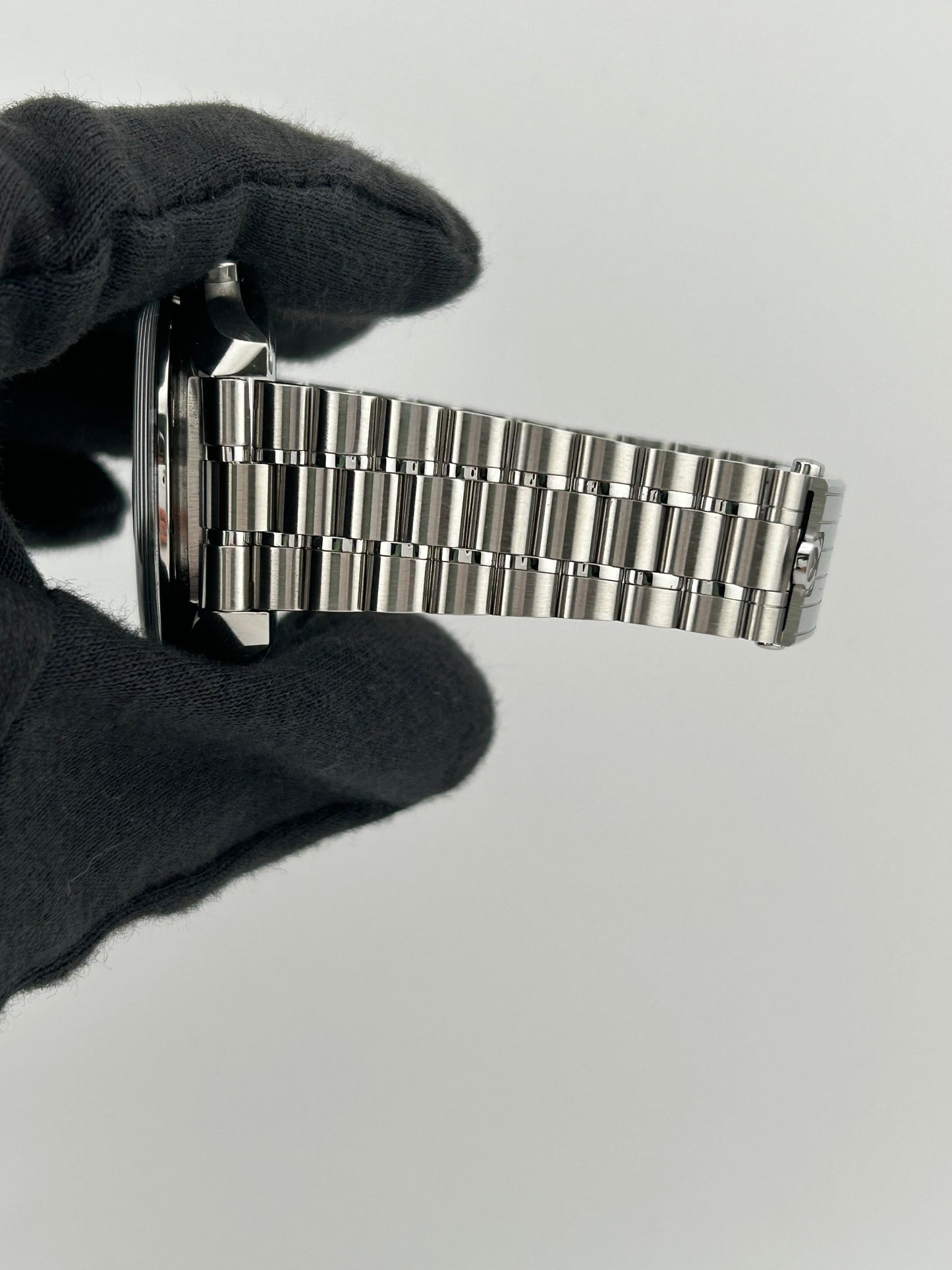 Omega Speedmaster Moonwatch Professional White Dial on Stainless Steel Ref. 310.30.42.50.04.001 Complete 2026 — view 6