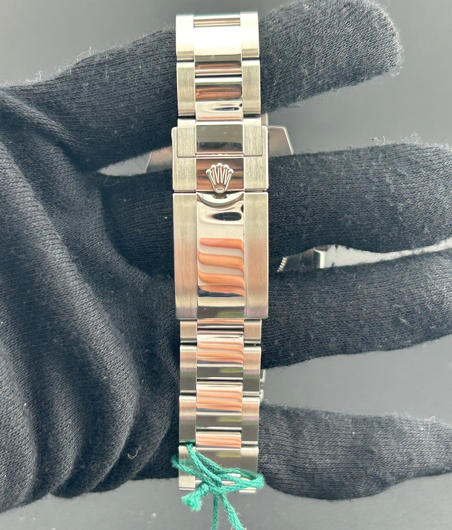 Rolex GMT-Master II Black Dial on Oyster Ref. 126710BLNR Card 2022 — view 4