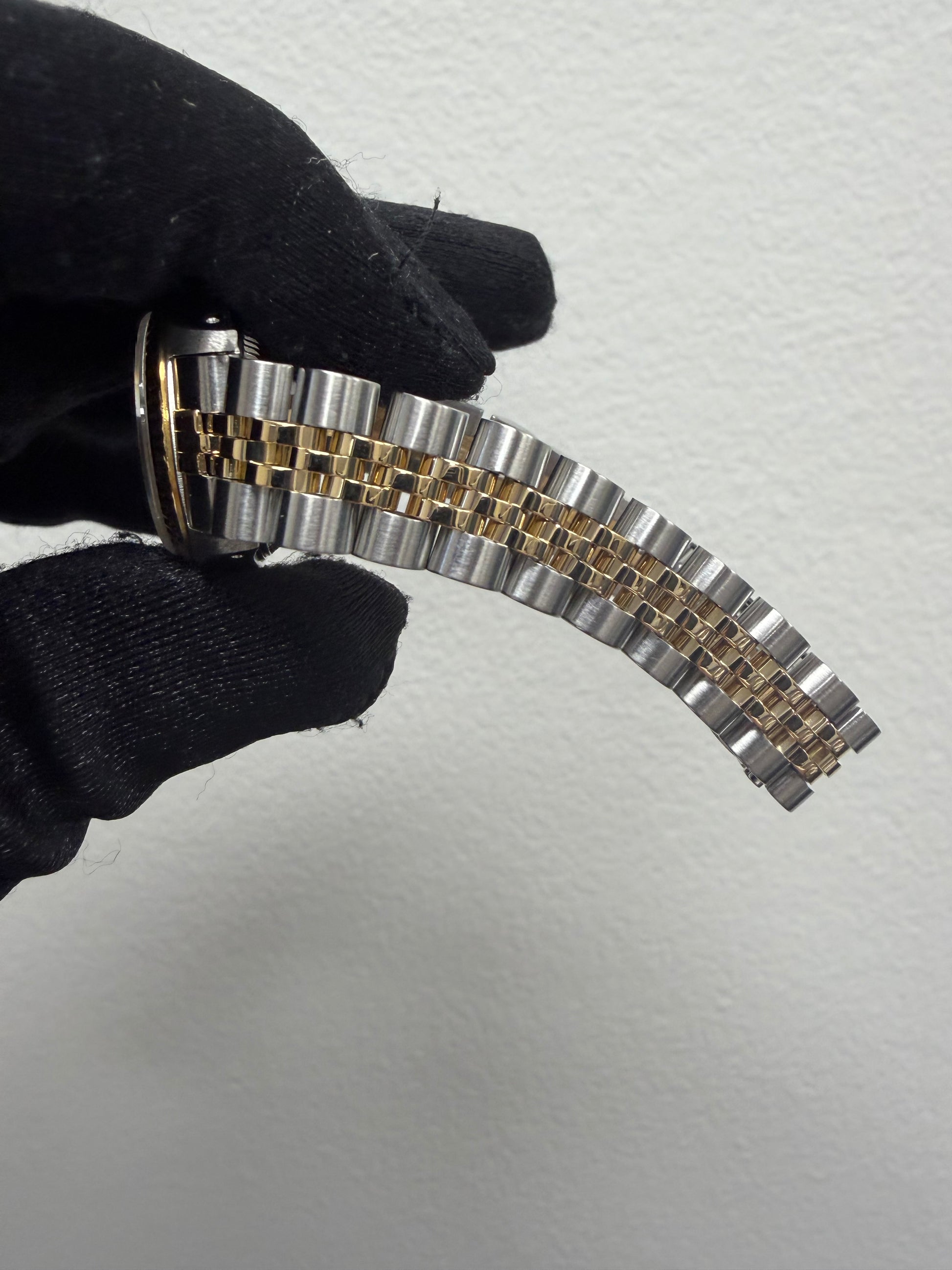 Rolex Datejust Lady Champagne Stick Dial on D Link Jubilee Ref. 69173 1989 — view 4