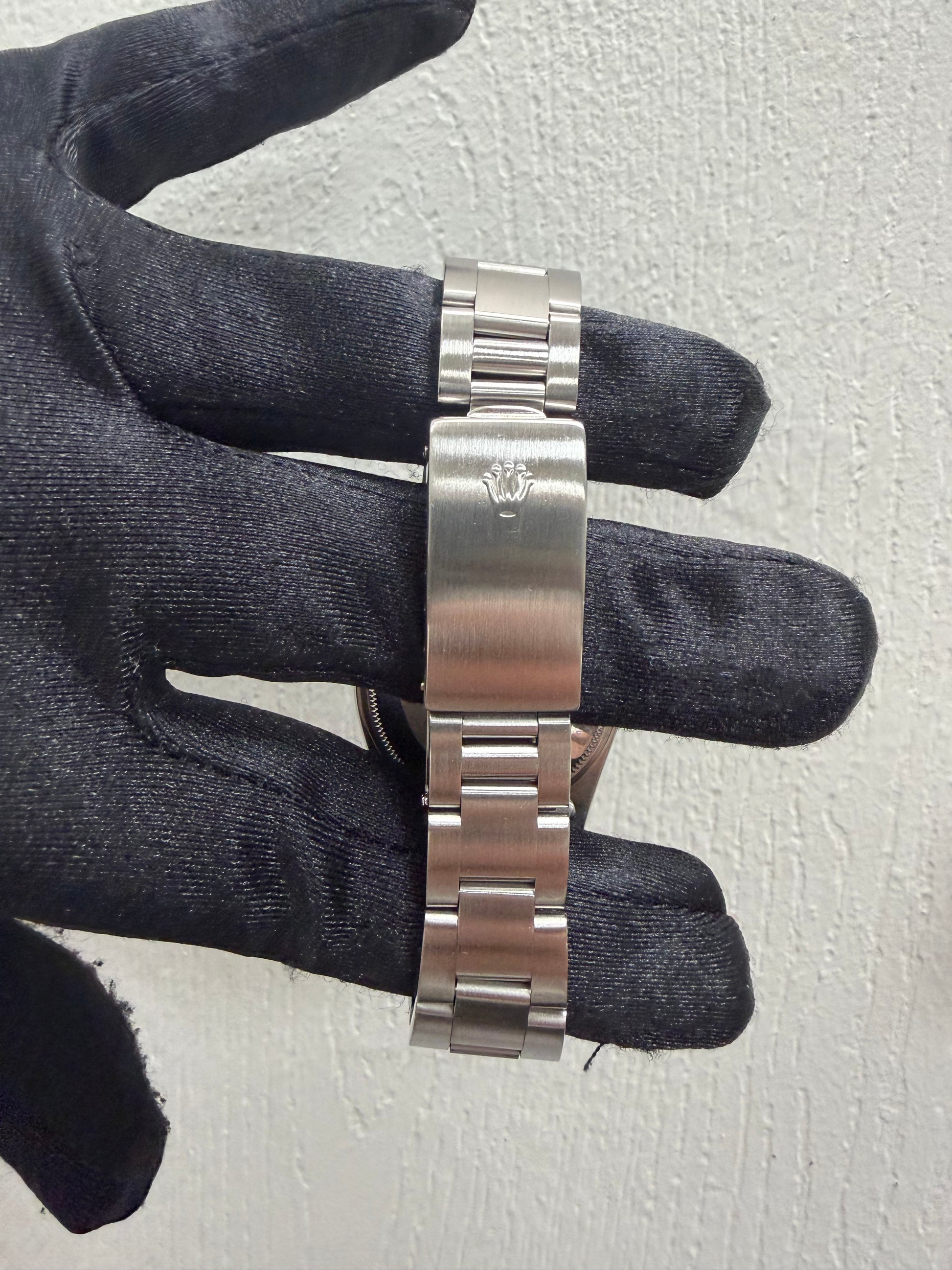 Rolex Air-King Silver Dial on Oyster Ref. 14000 1991 — view 3