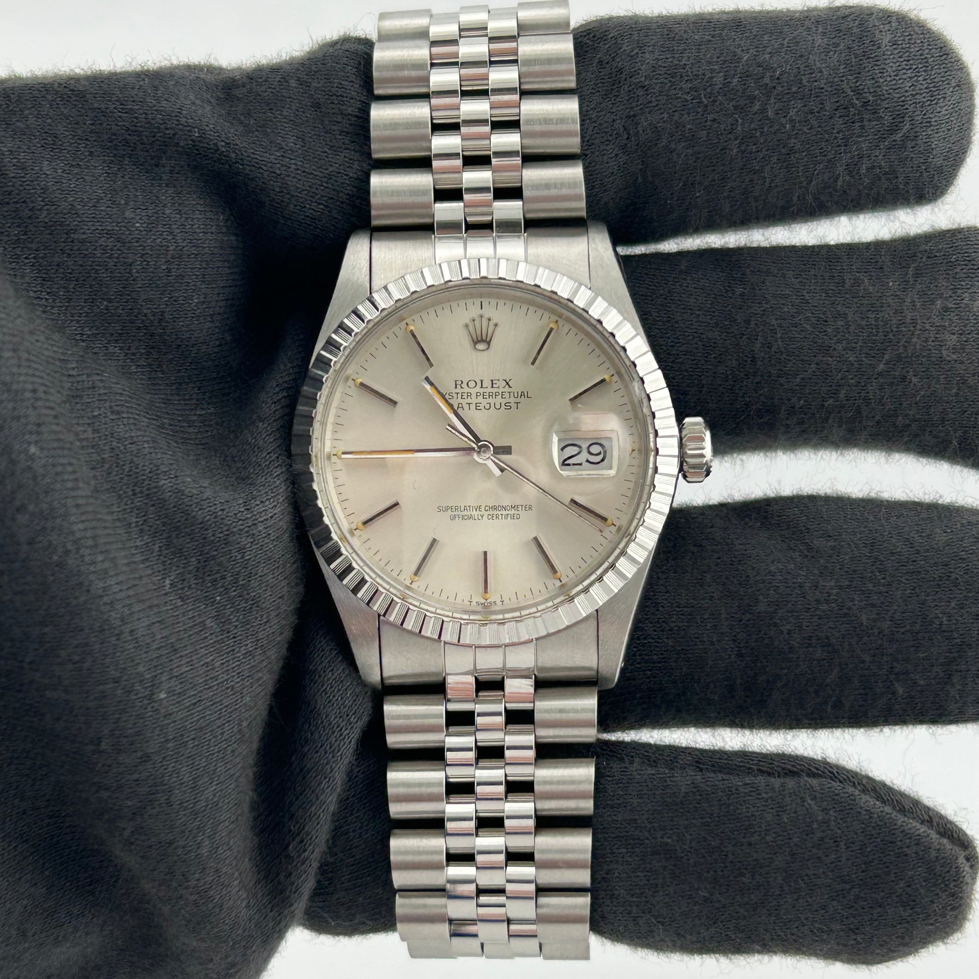 Rolex Datejust Silver Stick Dial on Jubilee Ref. 16030 1985 — view 2