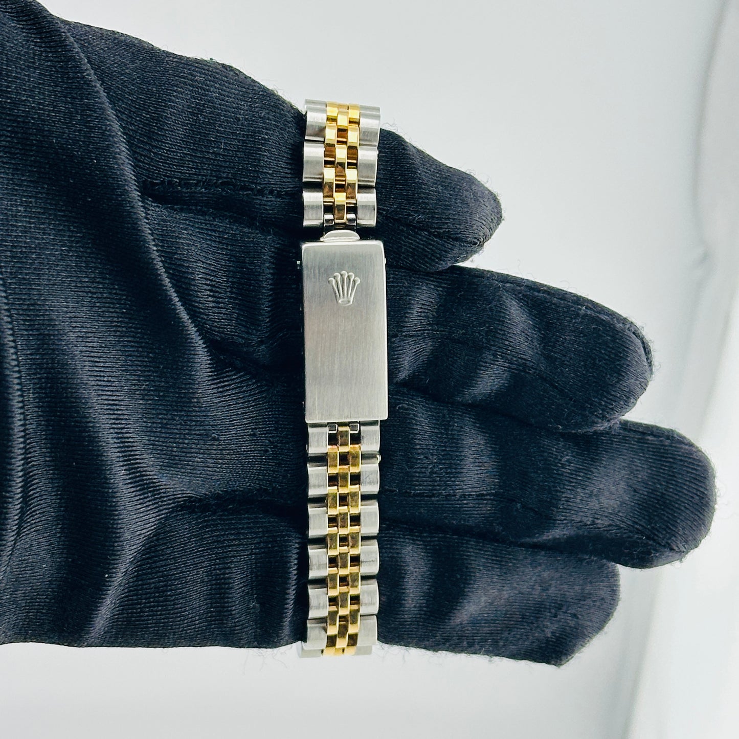 Rolex Datejust Lady Champagne Stick Dial on D Link Jubilee Bracelet Ref. 69173 1993 — view 4