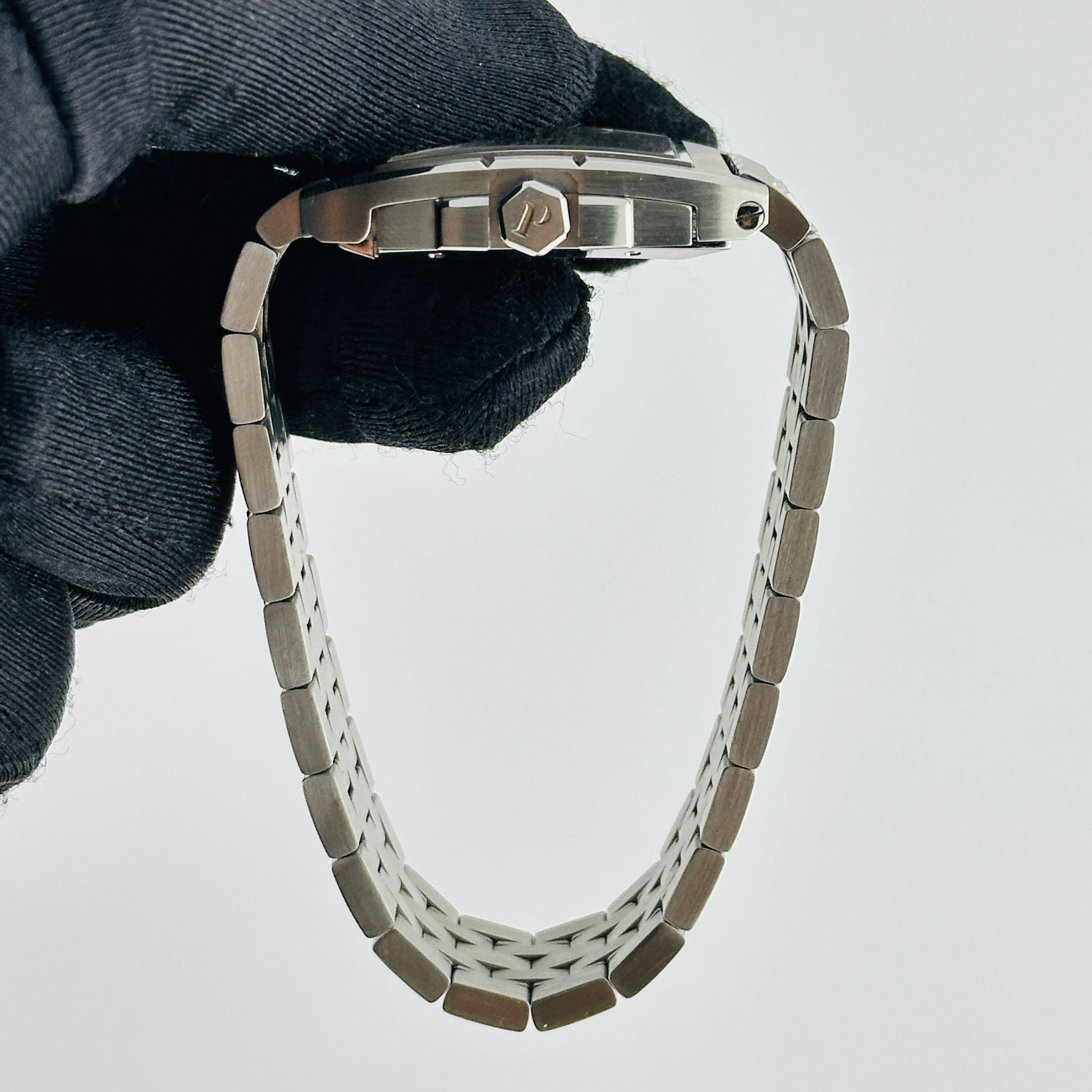 Piaget Upstream Silver Arabic Dial on Stainless Steel Bracelet Ref. 27050 / P10023 — view 9