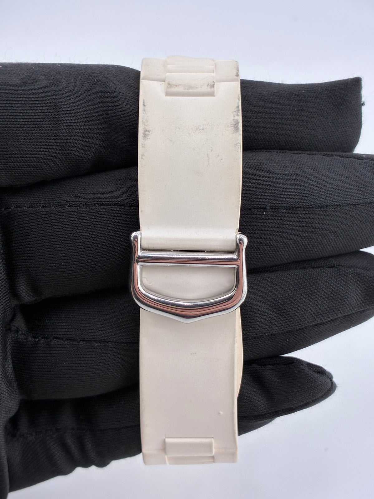 Cartier Chronoscaph 21 Silver Dial on Rubber Strap Ref. W10197U2 Papers 2007 — view 4