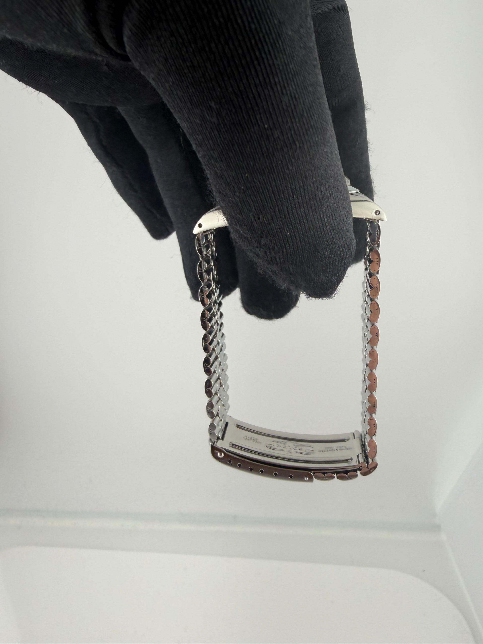 Rolex Datejust Silver Dial on Jubilee Folded Ref. 1600 1969 — view 5
