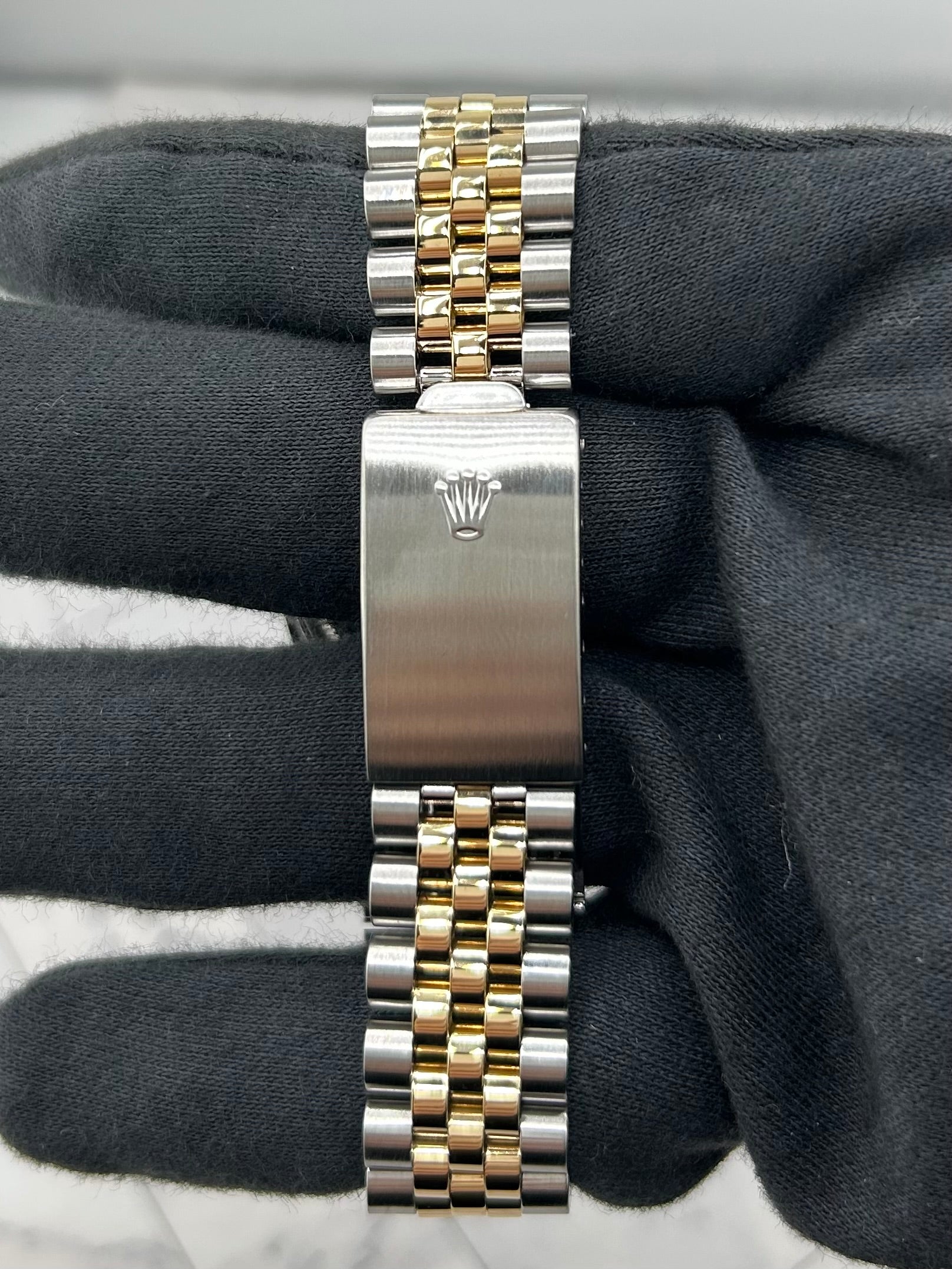 Rolex Datejust Champagne Stick Dial on D Link Jubilee Bracelet Ref. 16013 1986 — view 4