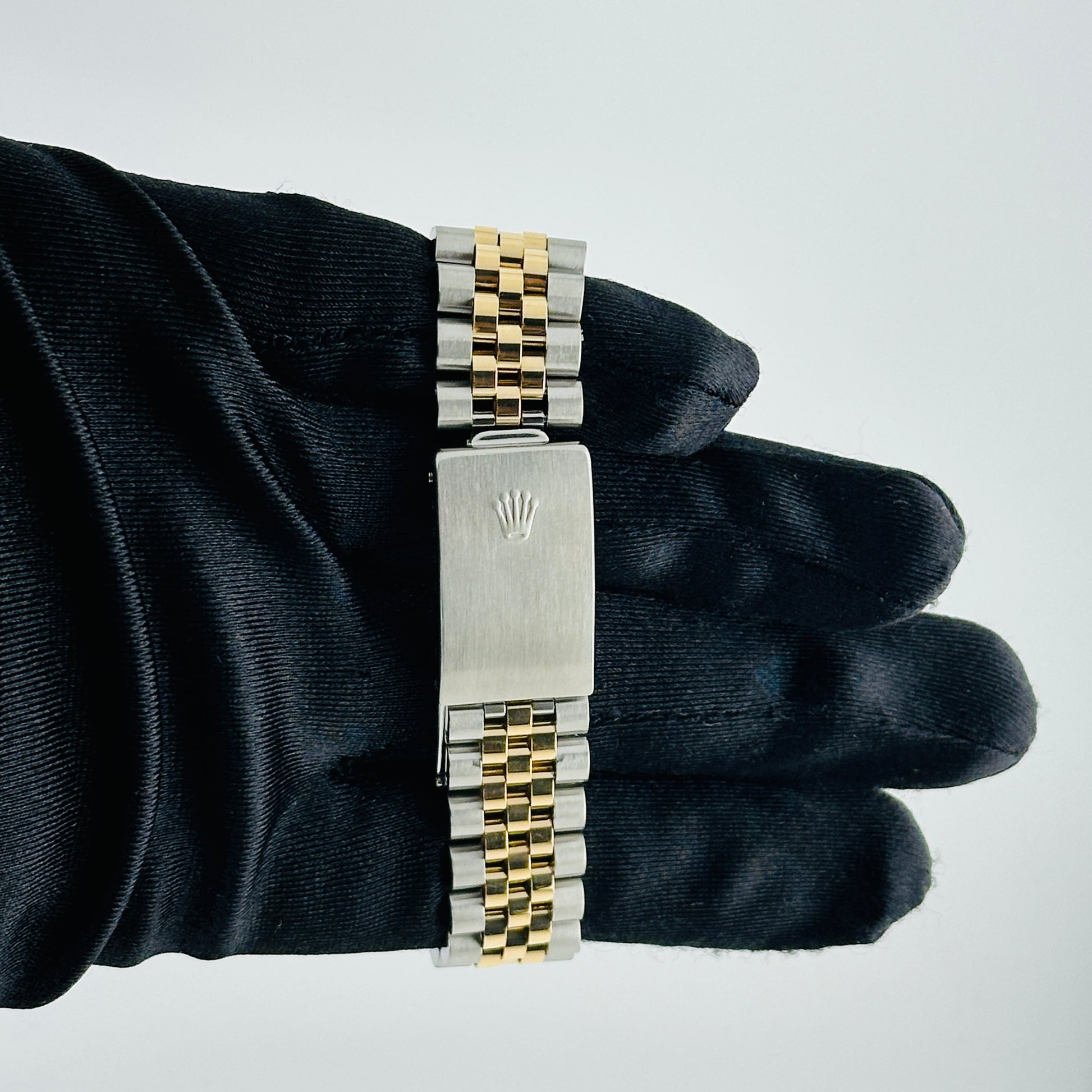 Rolex Datejust Champagne Anniversary Diamond Dial Dial on D Link Jubilee Ref. 16233G Papers 1991 — view 4