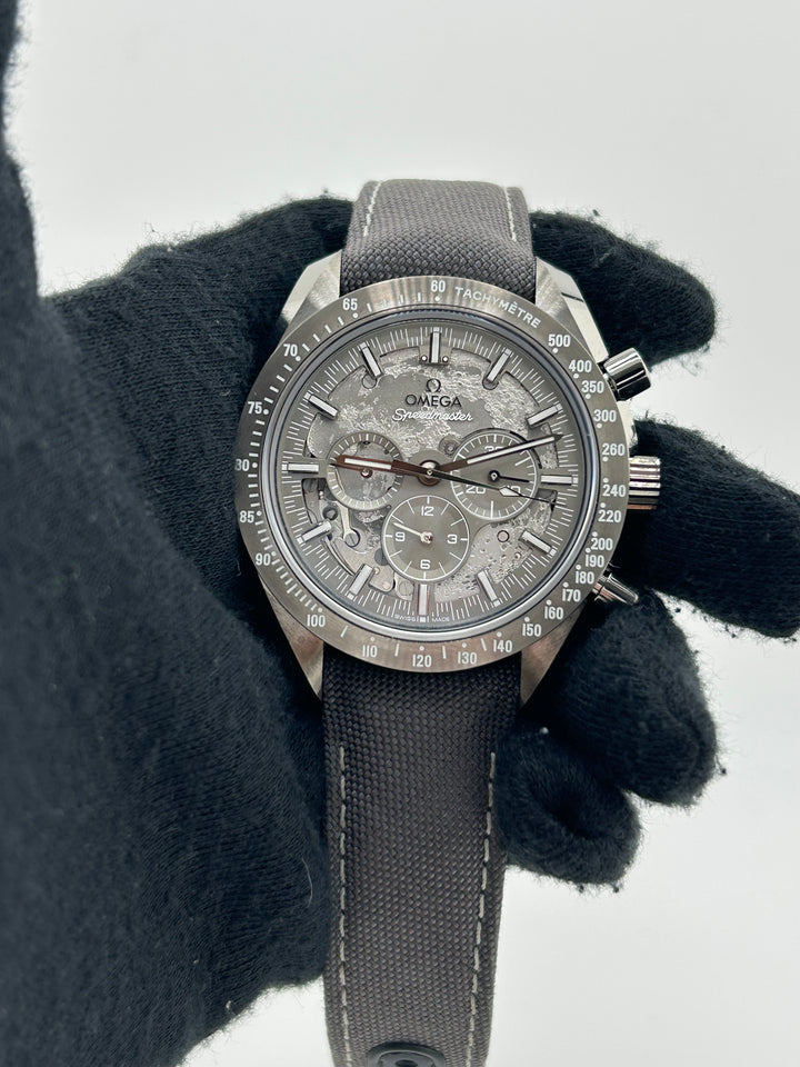 Omega Speedmaster Grey Side Of The Moon Black Dial on Gray Leather Strap Ref. 310.92.44.50.06.001 Complete 2025