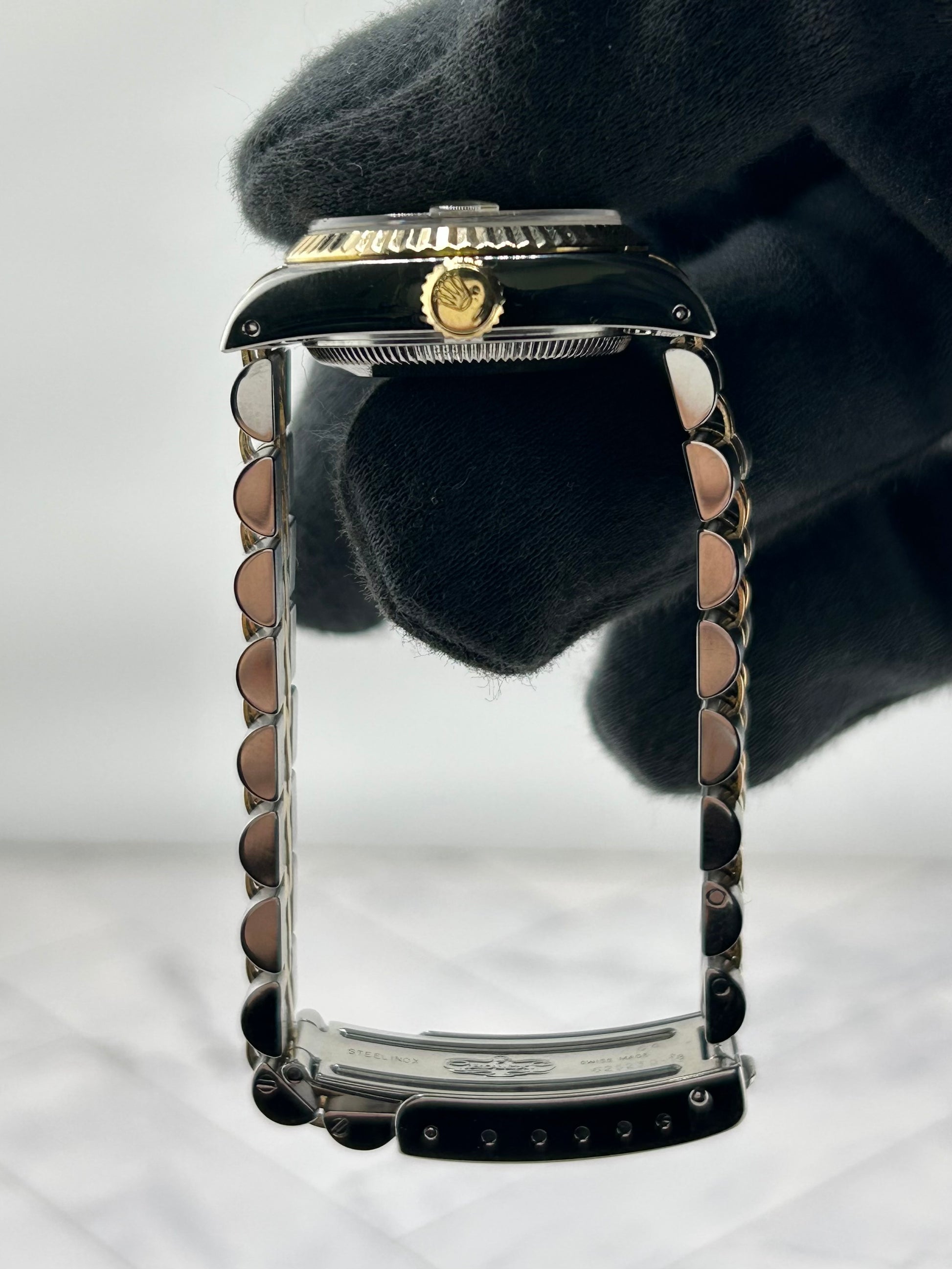 Rolex Datejust Lady Champagne Stick Dial on D Link Jubilee Ref. 69173 — view 6
