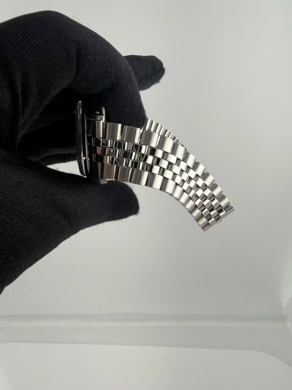 Rolex Datejust Silver Dial on Jubilee Folded Ref 1600