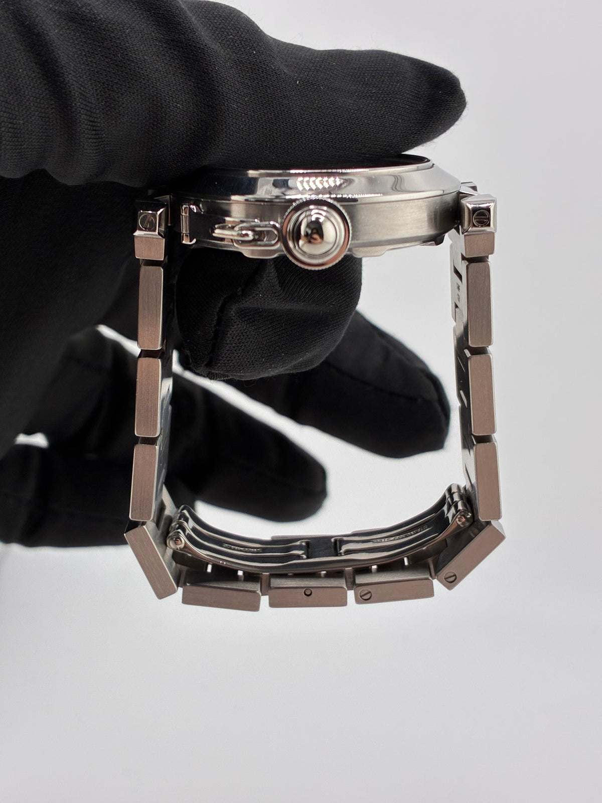 Cartier Pasha C White Dial on Ss Ref. 2324 Papers 2008 — view 6