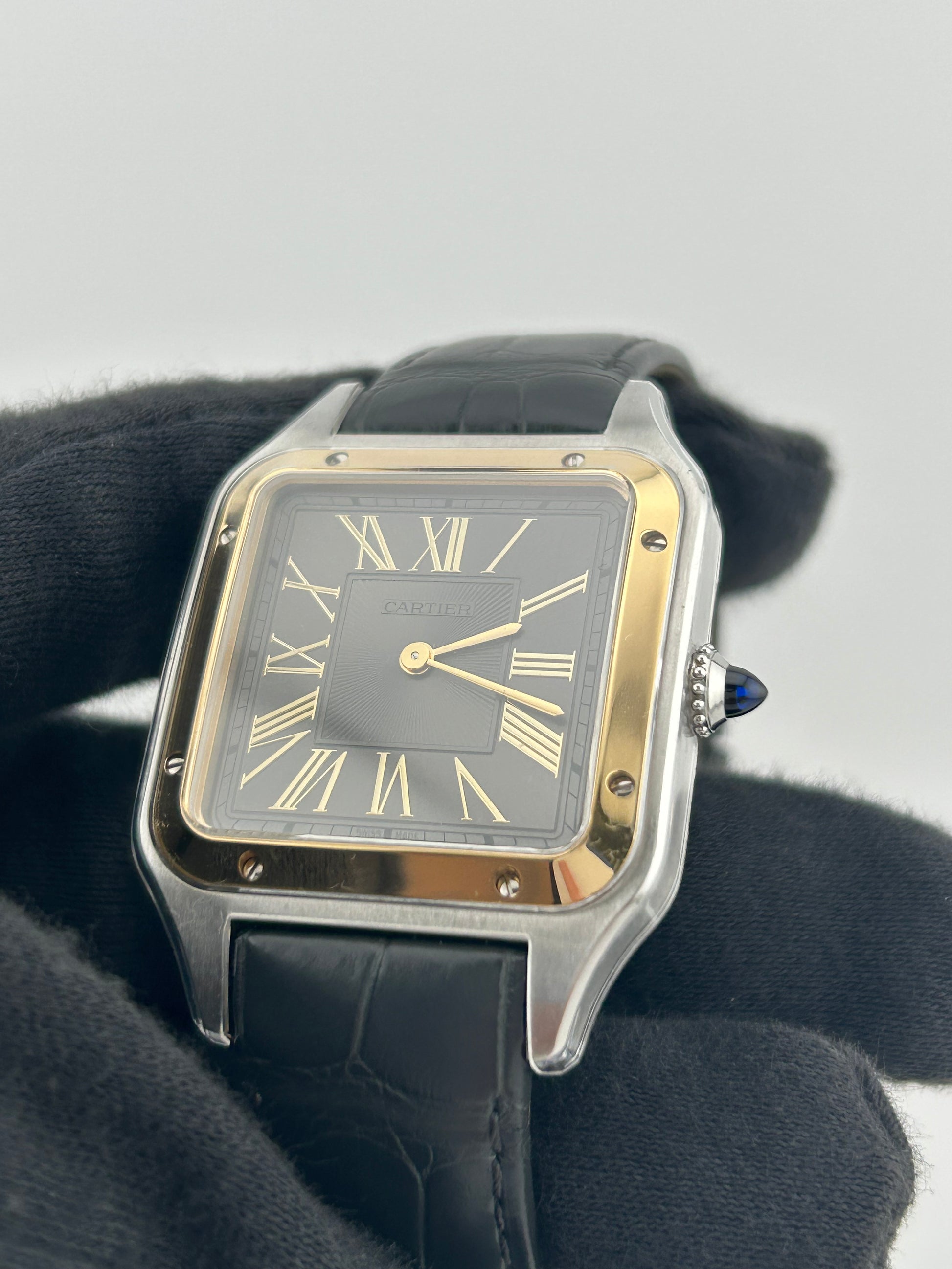 Cartier Santos Dumont Large Gray Dial on Leather Strap Ref. W2SA0028 Complete 2023 — view 3
