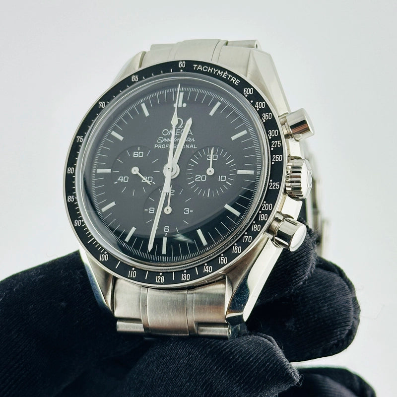 Omega Speed Master Black Index Dial on Stainless Steel Bracelet Ref 3570.50.00 with Card