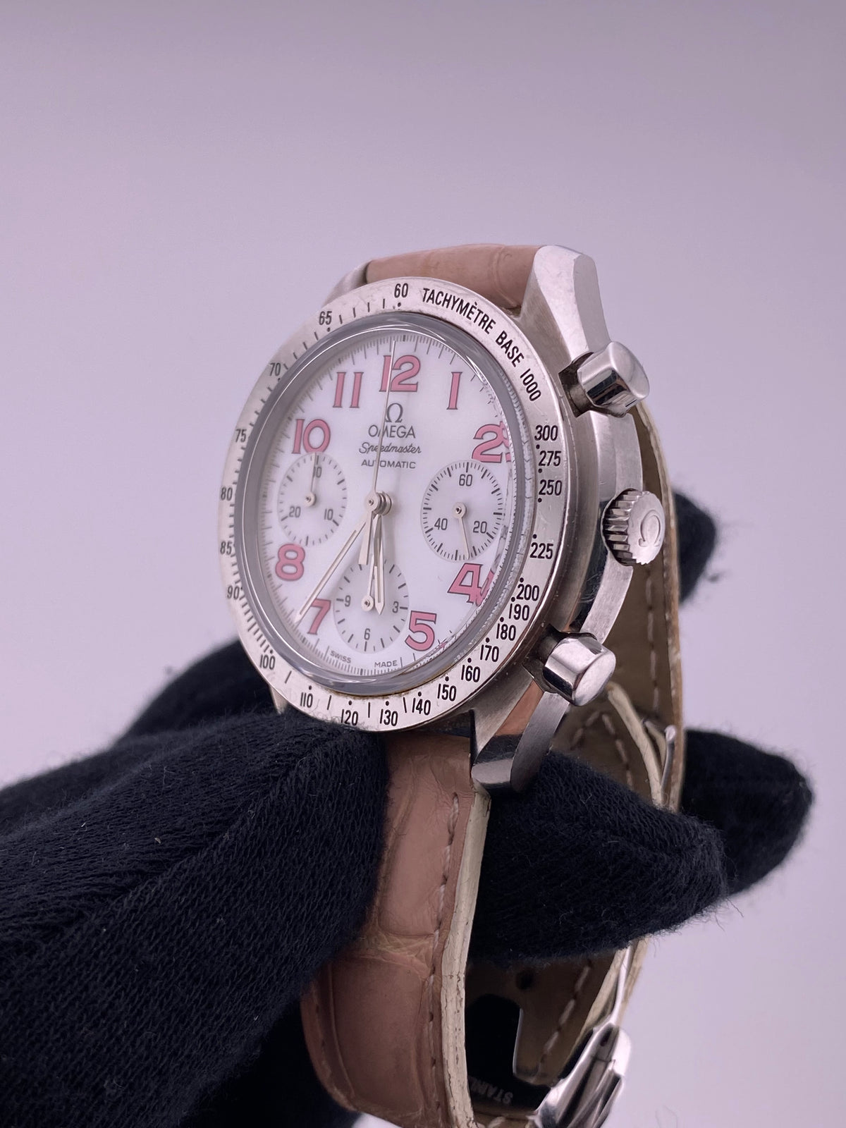 Omega Speedmaster White Mop Dial on Leather Strap Ref. 3834.74.34 — view 3